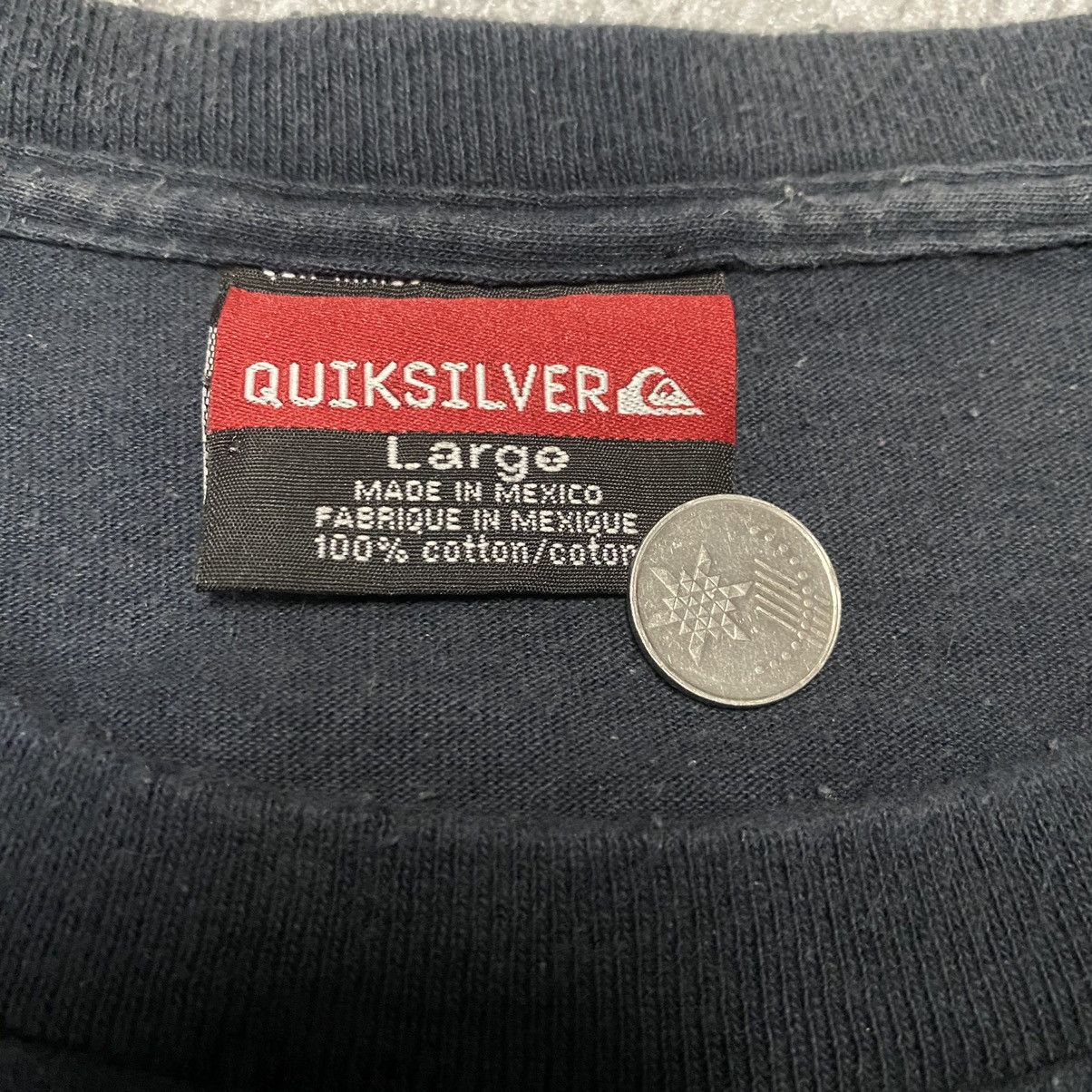 Quicksilver Quiksilver Hawaiian Girls Backhit Surfing Tee y2k Size US L / EU 52-54 / 3 - 3 Thumbnail