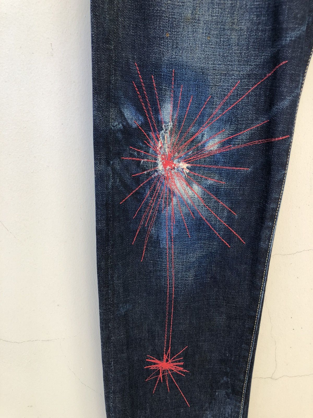 Levi's Vintage Clothing Vintage 2001 LVC Levi’s 501 Jeans Big E Denim Selvedge Jeans Size US 31 - 9 Thumbnail