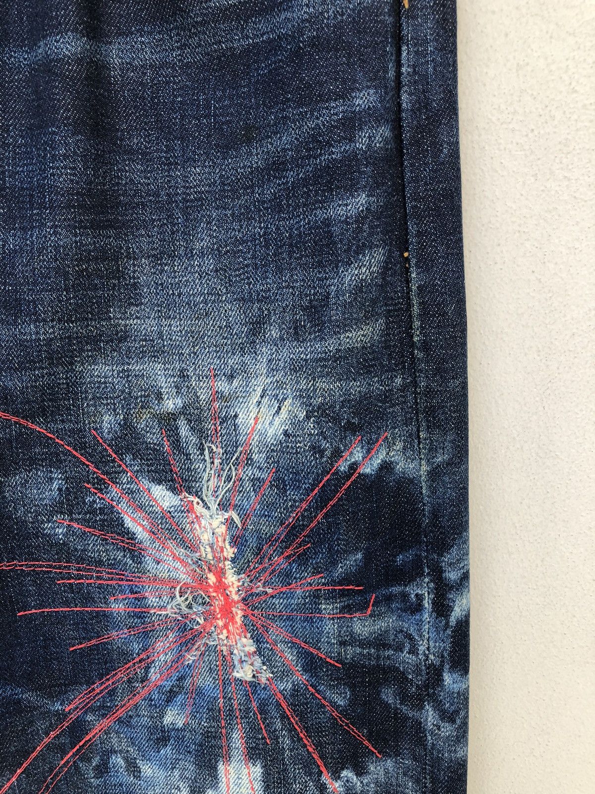 Levi's Vintage Clothing Vintage 2001 LVC Levi’s 501 Jeans Big E Denim Selvedge Jeans Size US 31 - 12 Thumbnail
