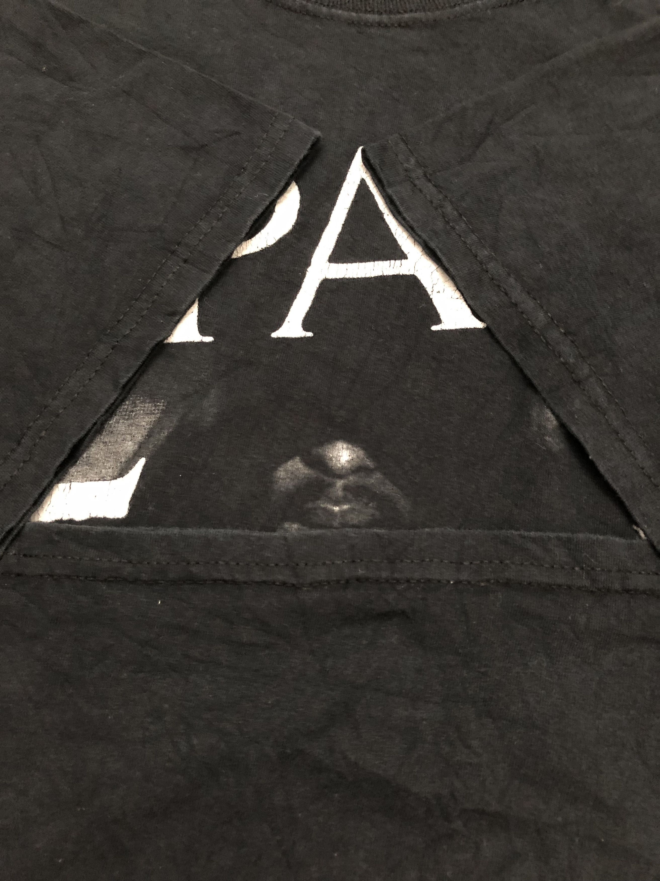Rap Tees × Vintage Vintage American Rapper And Actor 2PAC Tshirt Size US XL / EU 56 / 4 - 3 Thumbnail