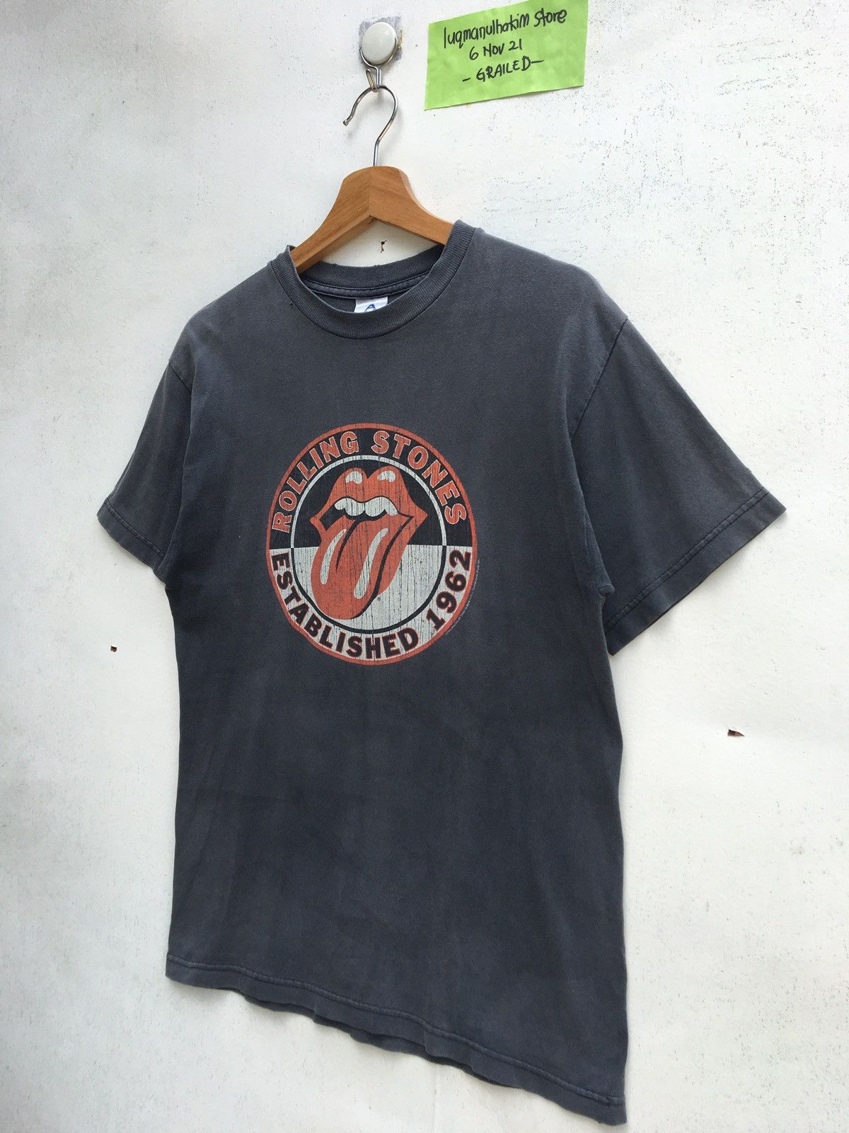 Band Tees Rare Vintage The Rolling Stones Tshirt Size US S / EU 44-46 / 1 - 3 Thumbnail