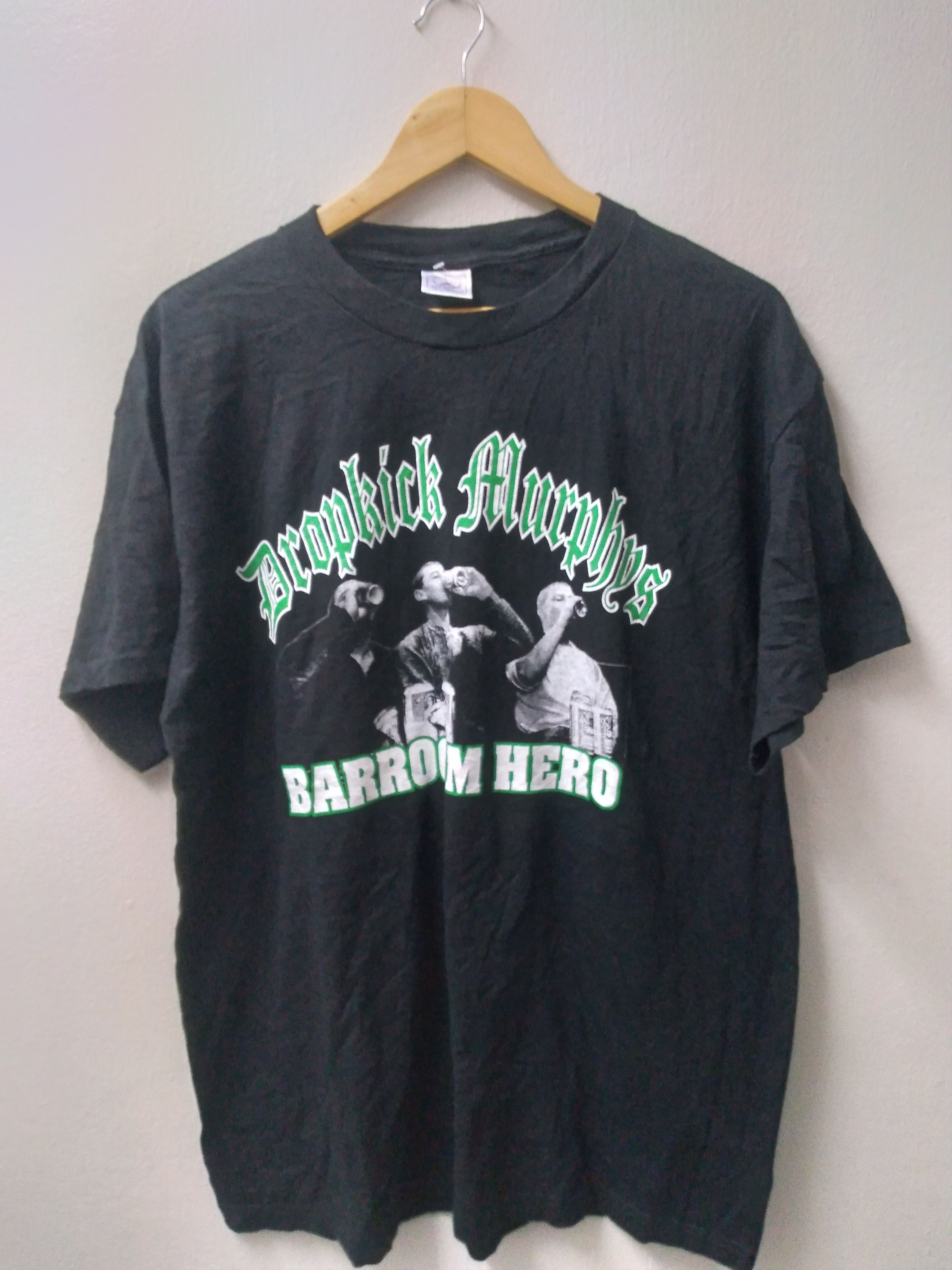 Dropkick Murphys - Mens Barroom Hero T-Shirt