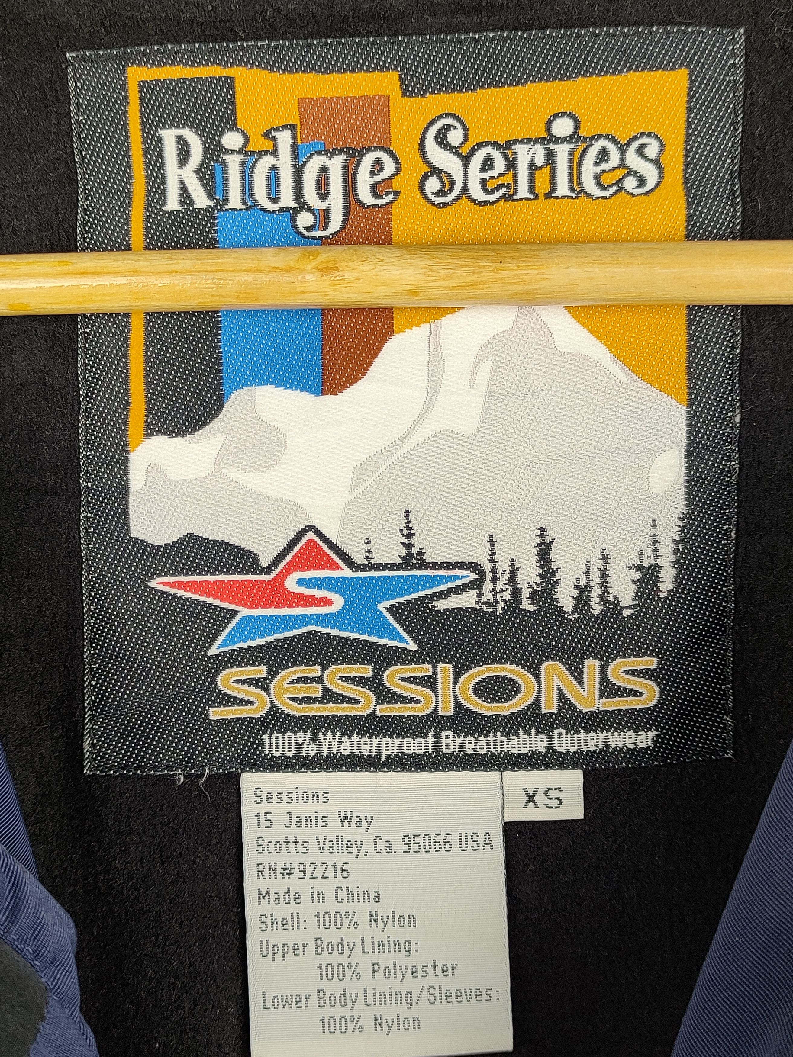 Sessions Sessions Hooded Jacket for Hiking activity Size US M / EU 48-50 / 2 - 5 Thumbnail