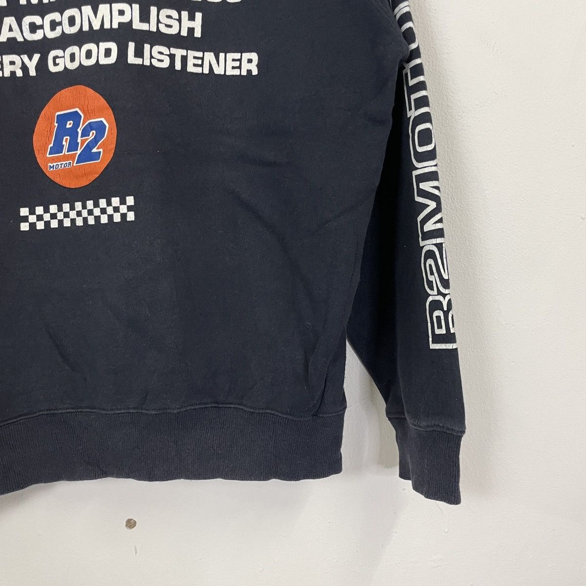 Vintage Vintage R2 Motor Racing Big Logo Hoodies Swatshirt Size US L / EU 52-54 / 3 - 9 Thumbnail