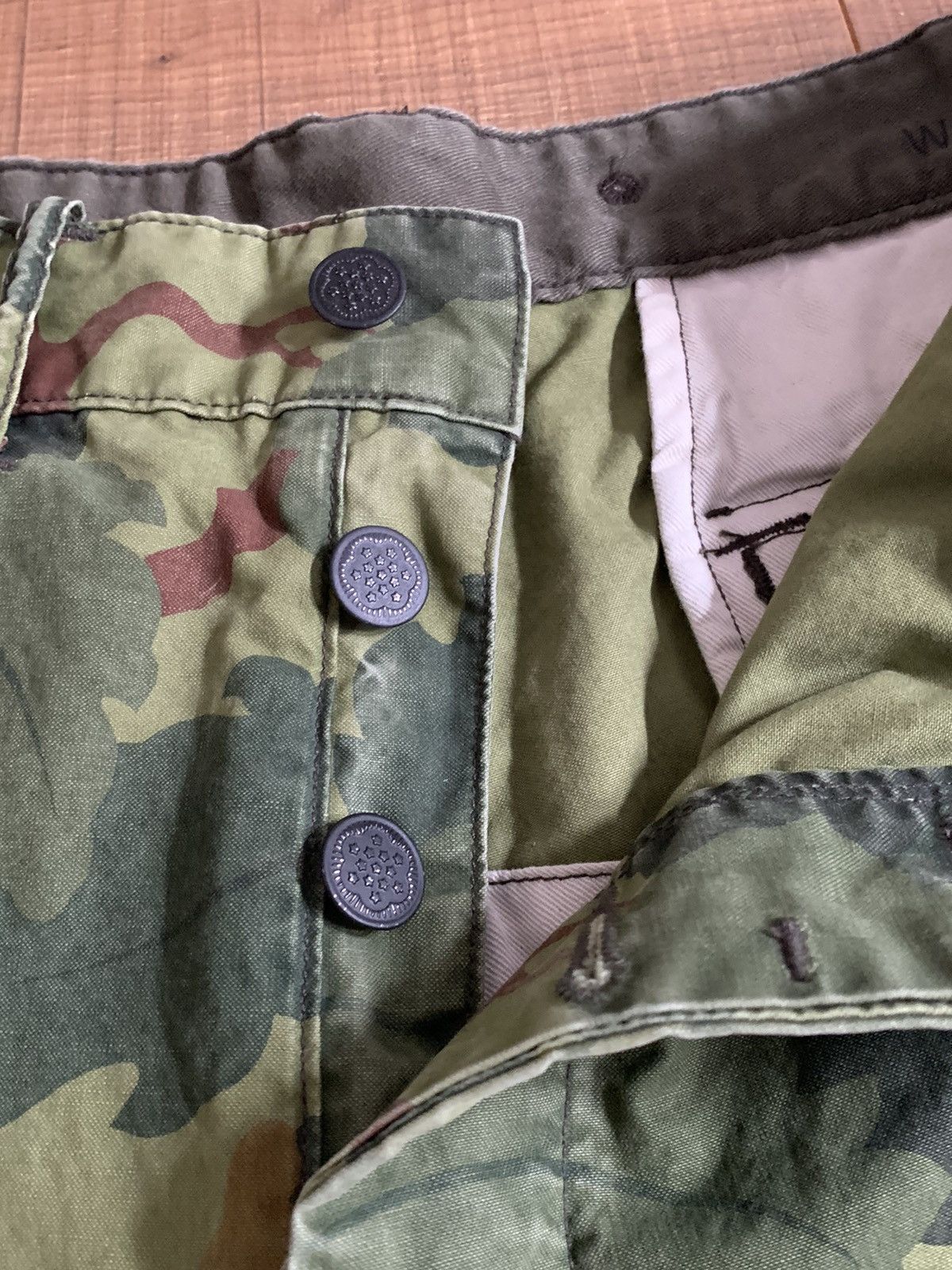 RRL Ralph Lauren RRL Green Camouflage-Print Cotton-Canvas Cargo Shorts Size US 34 / EU 50 - 4 Thumbnail