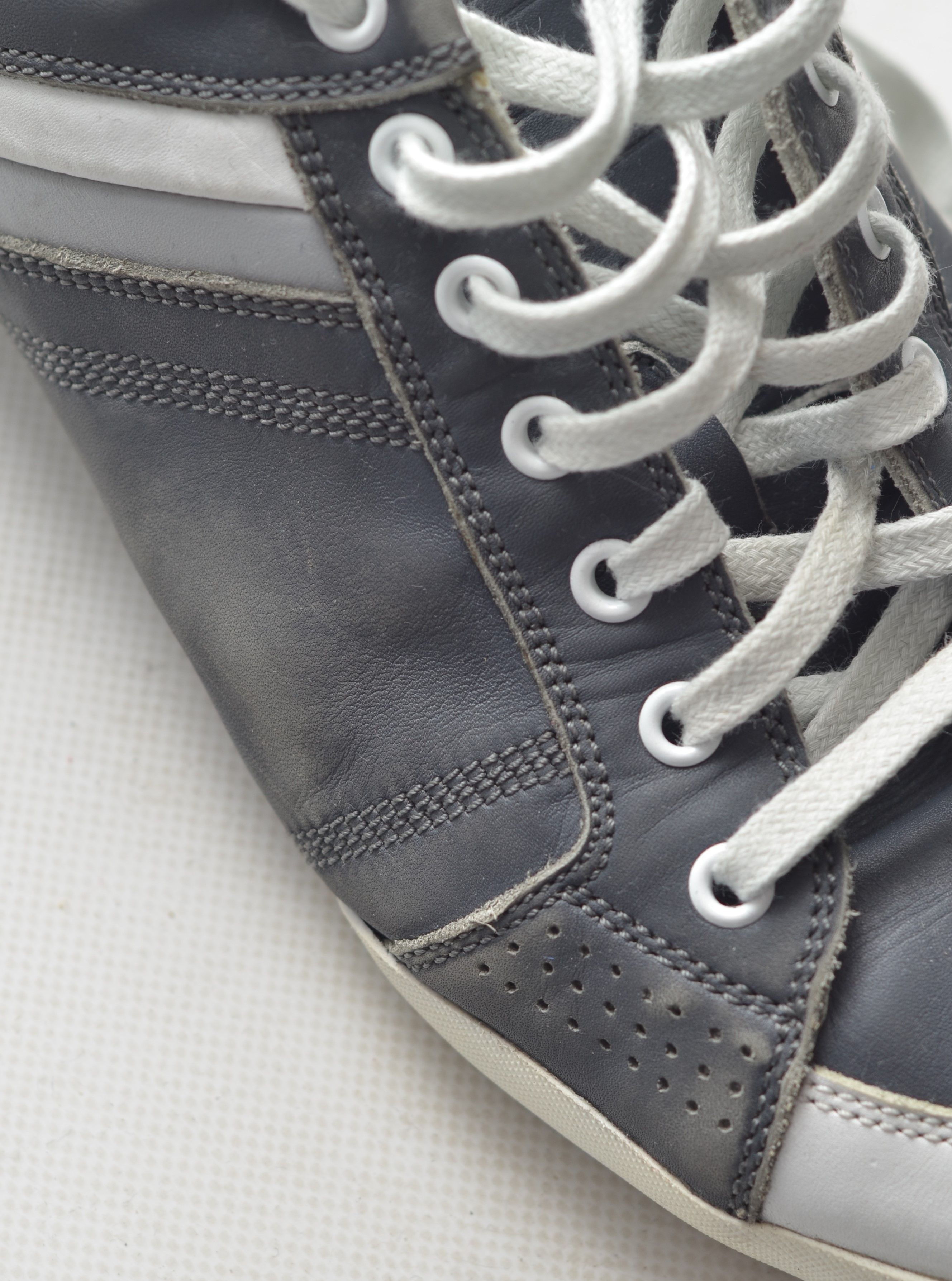 Dior DIOR Homme Vintage Leather Low Top Sneakers Made in Italy Size US 10.5 / EU 43-44 - 8 Thumbnail