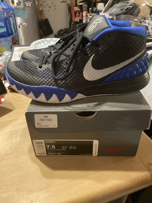Kyrie 1 size on sale 7.5