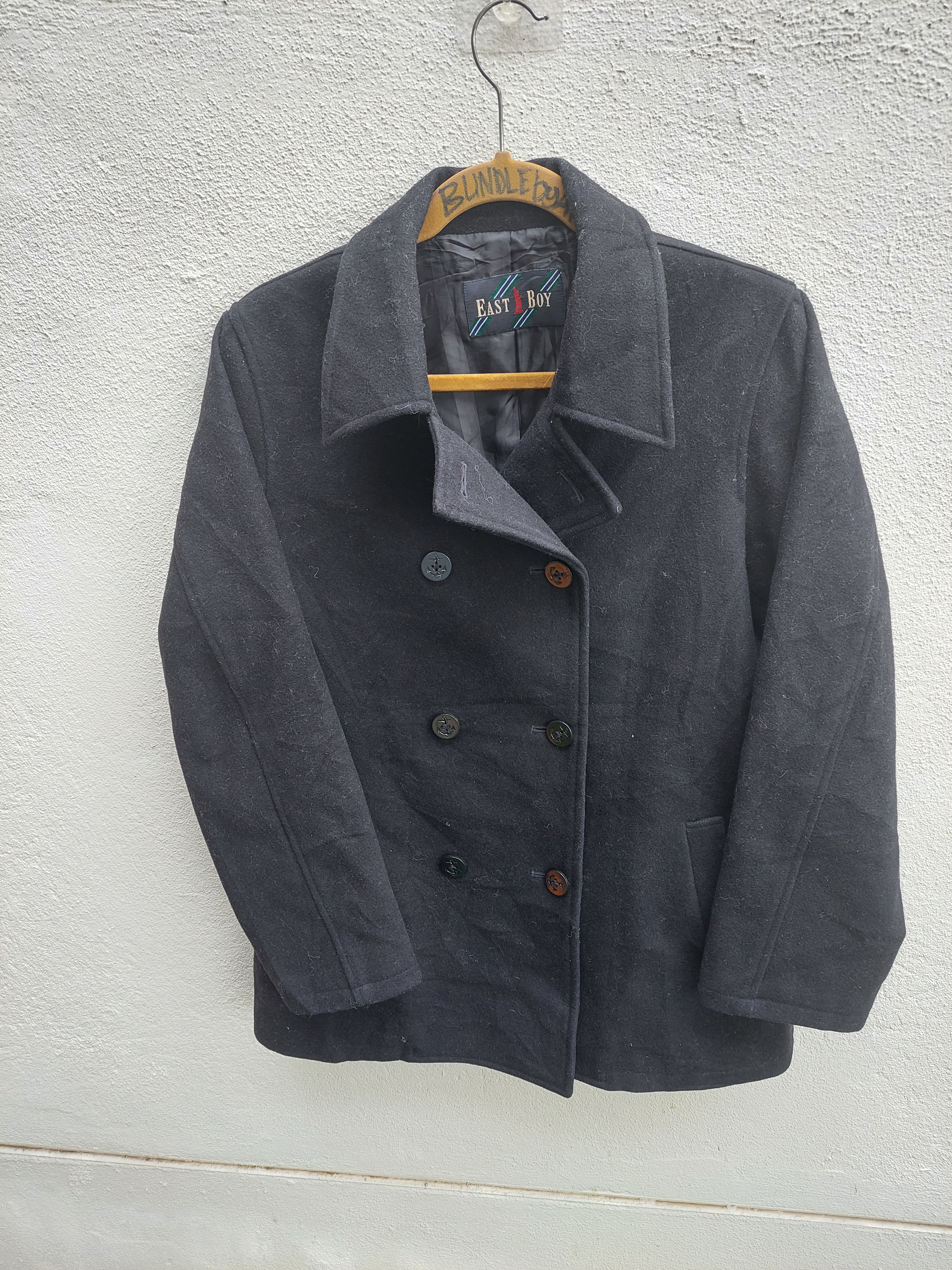 VINTAGE EASTBOY WOOL COAT