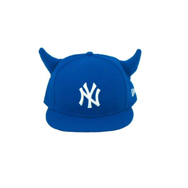 New Era Ryder Studios New Era NY Yankees Blue Devil Horns Hat 7 3/4