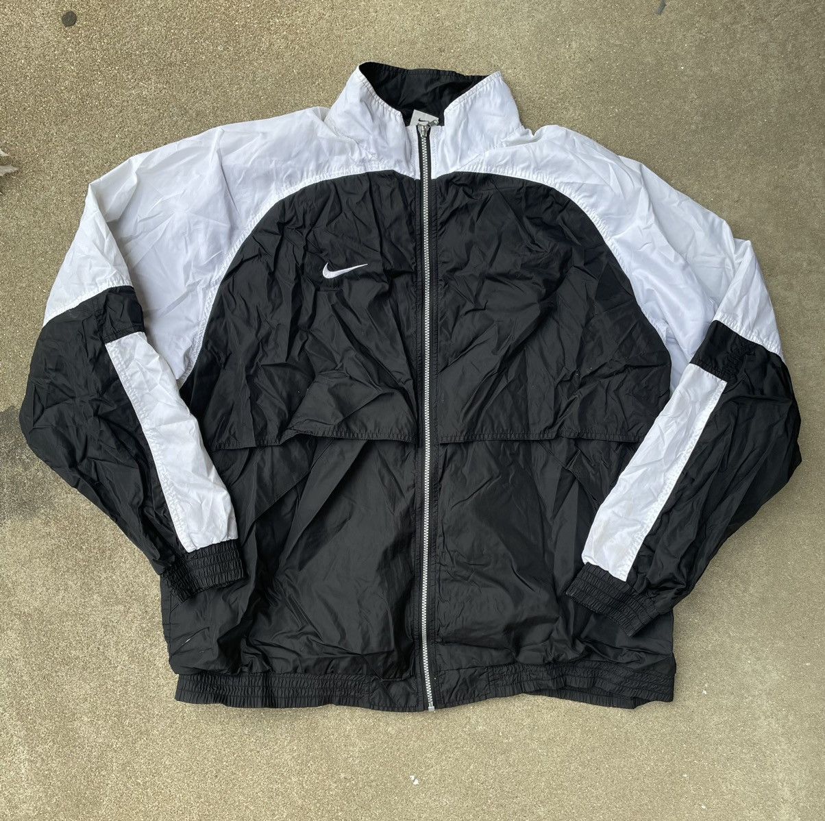 Nike 90s vintage nike windbreaker XXL | Grailed