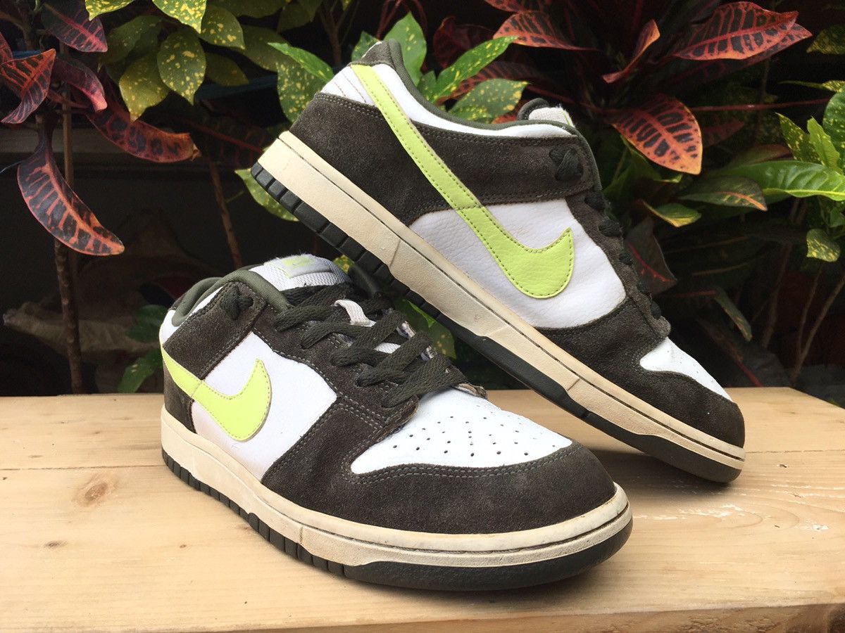 Nike Rare 2007 Nike Dunk Low Black White Volt 6.0 Size US 10.5 / EU 43-44 - 5 Thumbnail