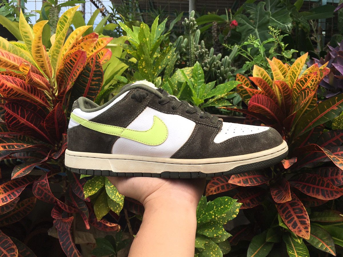 Nike Rare 2007 Nike Dunk Low Black White Volt 6.0 Size US 10.5 / EU 43-44 - 2 Thumbnail
