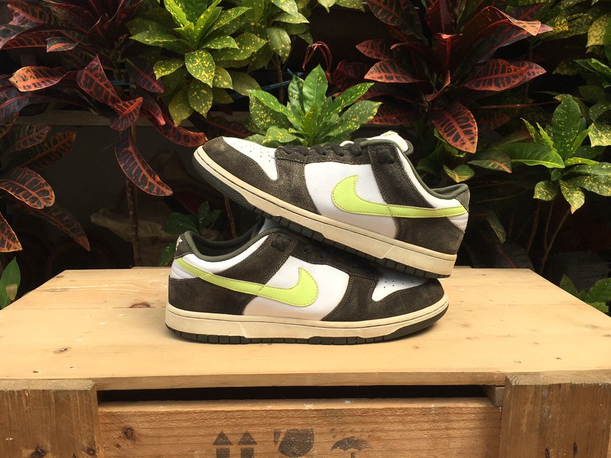 Nike Rare 2007 Nike Dunk Low Black White Volt 6.0 Size US 10.5 / EU 43-44 - 4 Thumbnail