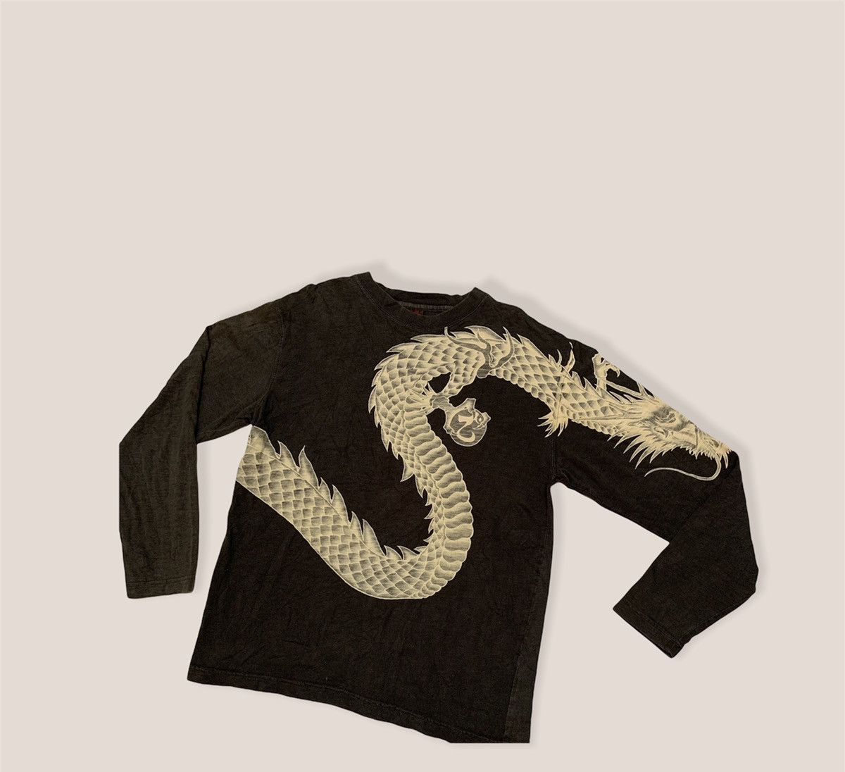 Japanese Brand Long Sleeve Tshirt - Vintage Dragon Tshirt Size US L / EU 52-54 / 3 - 2 Thumbnail