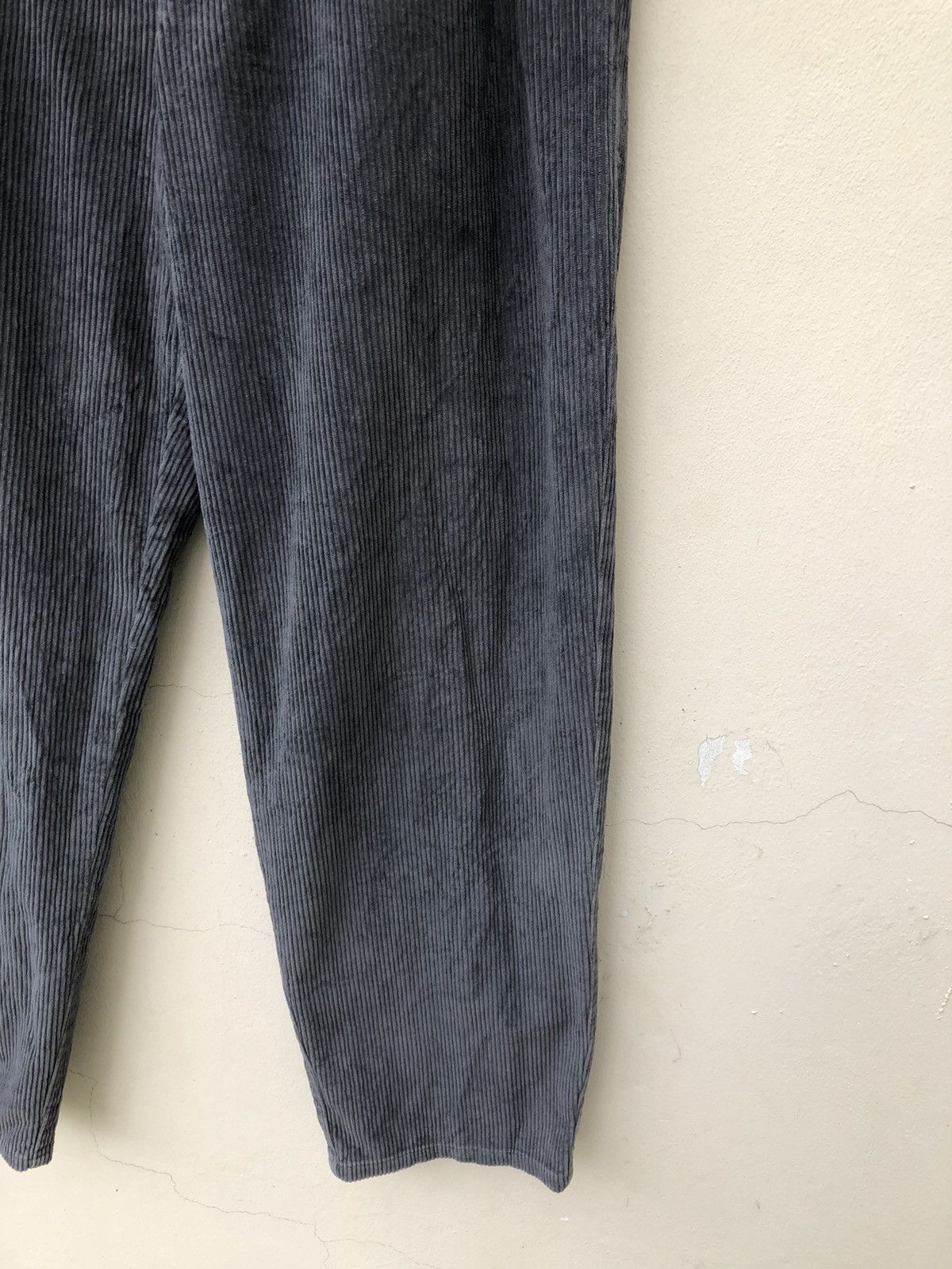 Krizia Uomo Vintage 90s Krizia Uomo Faded Grey Corduroy Trouser Pant Size US 30 / EU 46 - 12 Thumbnail