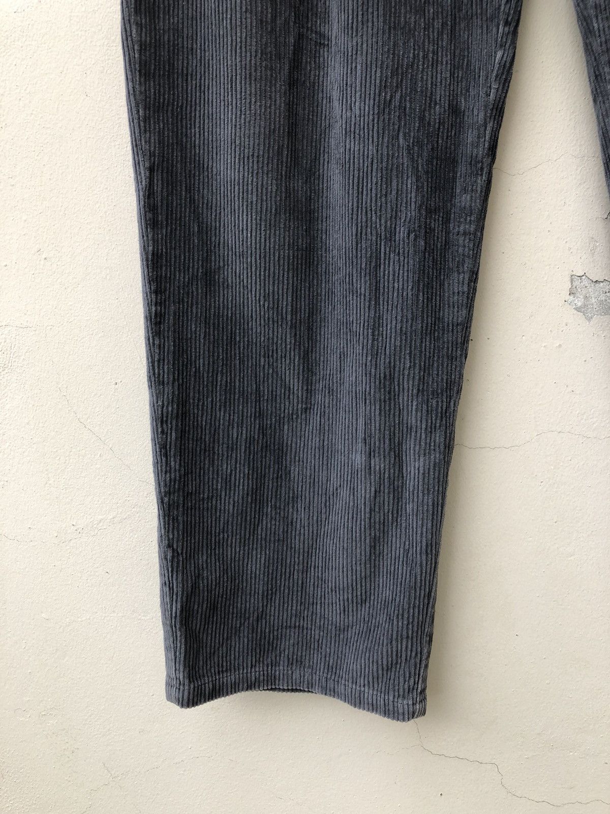 Krizia Uomo Vintage 90s Krizia Uomo Faded Grey Corduroy Trouser Pant Size US 30 / EU 46 - 10 Thumbnail
