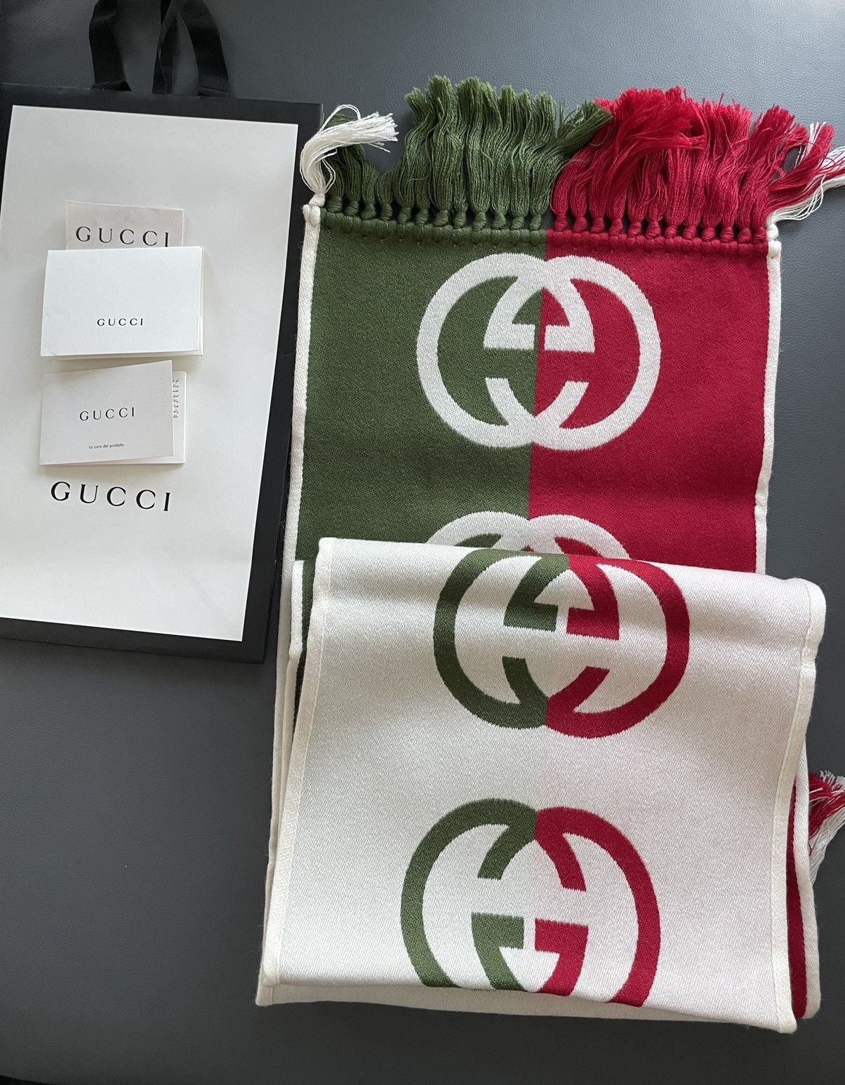 Gucci Super Runway Limited Edition GG Logo Gucci Wool Scarf Size ONE SIZE - 2 Thumbnail