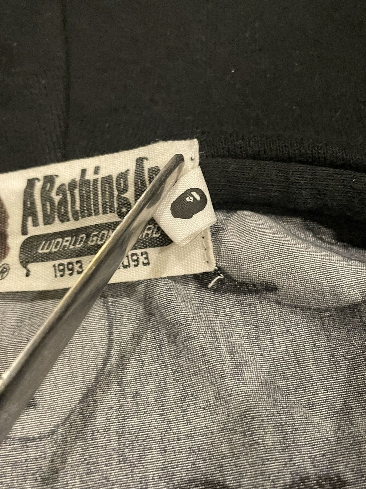 Bape RARE Bape Camo Zip Up Hoodie Ape Head Logo Sweatshirt Size US S / EU 44-46 / 1 - 8 Thumbnail