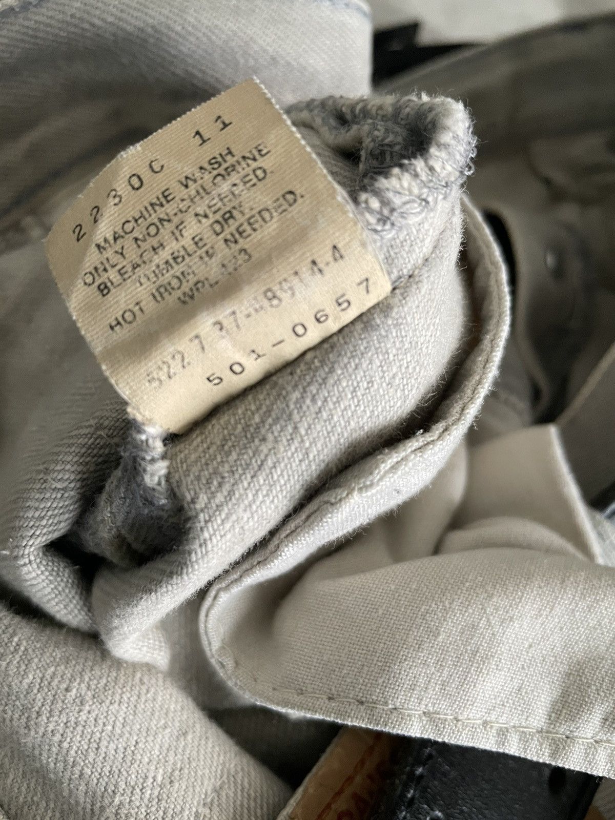 Levi's VINTAGE LEVI'S 501 GRAY DENIM Size US 30 / EU 46 - 16 Thumbnail