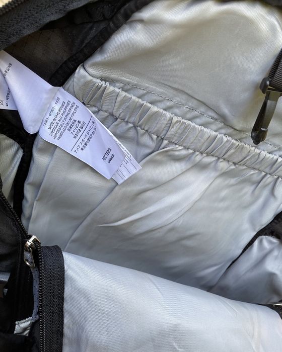 Arc'Teryx Arc’teryx x Chilcotin 20 Backpack Bag | Grailed