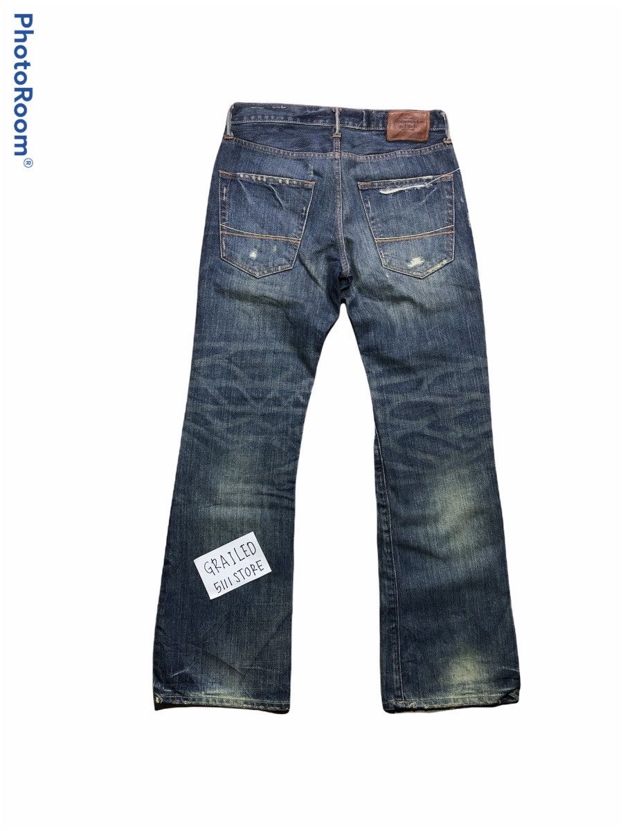 Abercrombie & Fitch FLARED⚡️⚡️RIPPED DISTRESSED DENIM Size US 30 / EU 46 - 3 Thumbnail