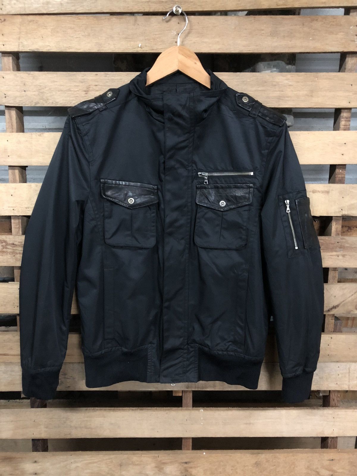 Japanese Brand Rare Design Artisan Bomber Riri Zipper Jacket Size US S / EU 44-46 / 1 - 1 Thumbnail