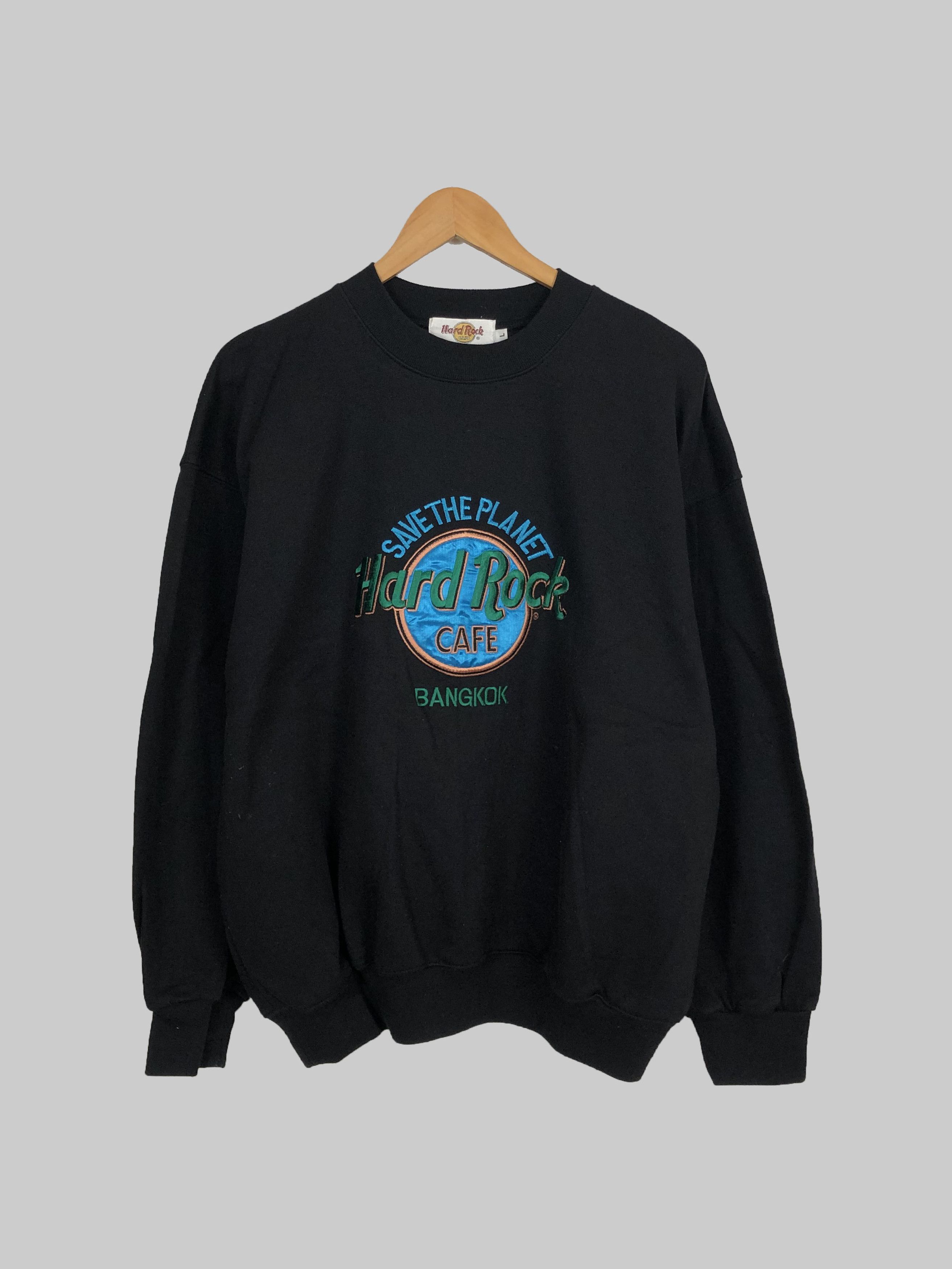 Vintage 90s Hard Rock Cafe Bangkok sweatshirts