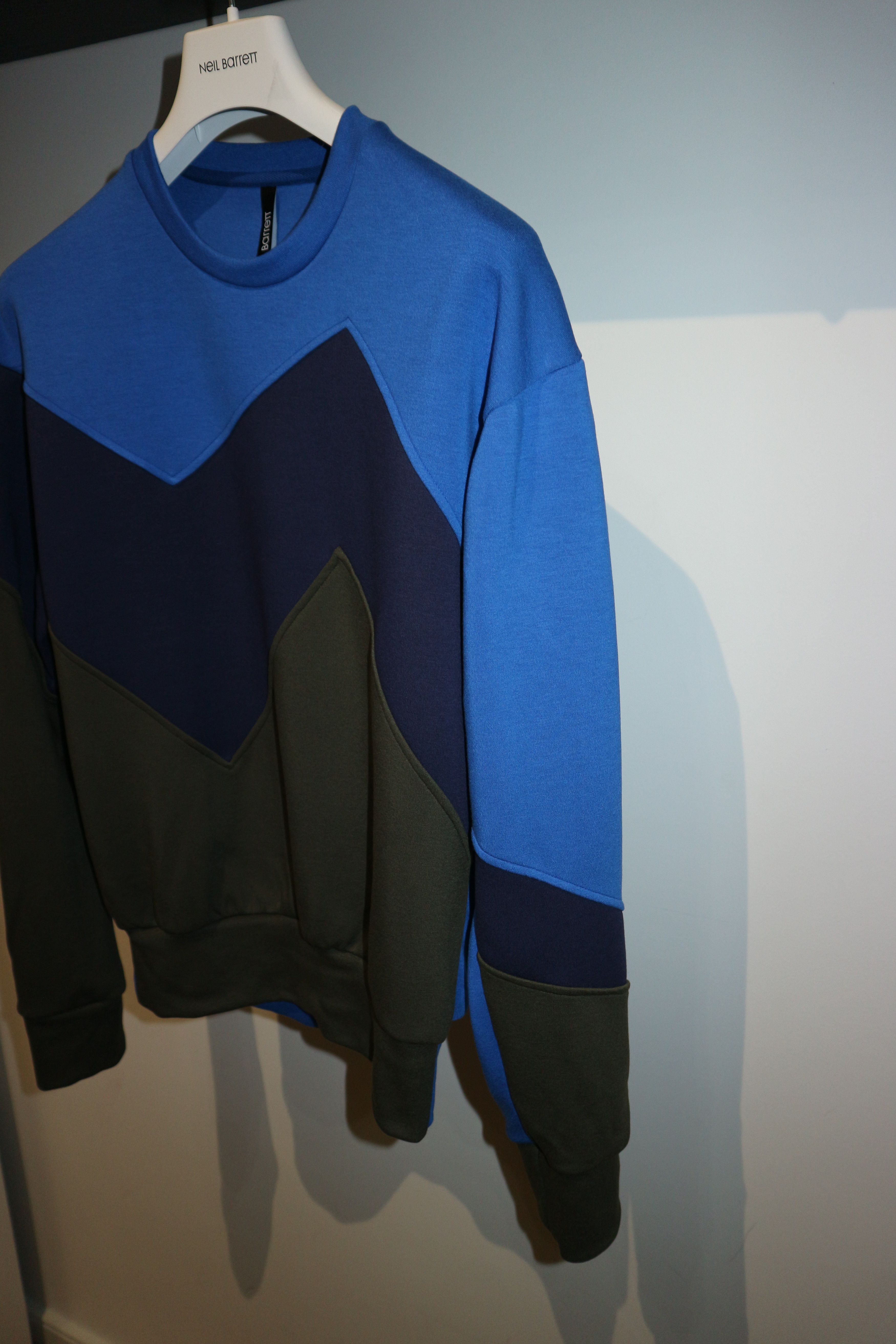 Neil Barrett Modernist neoprene sweatshirt Size US M / EU 48-50 / 2 - 2 Thumbnail