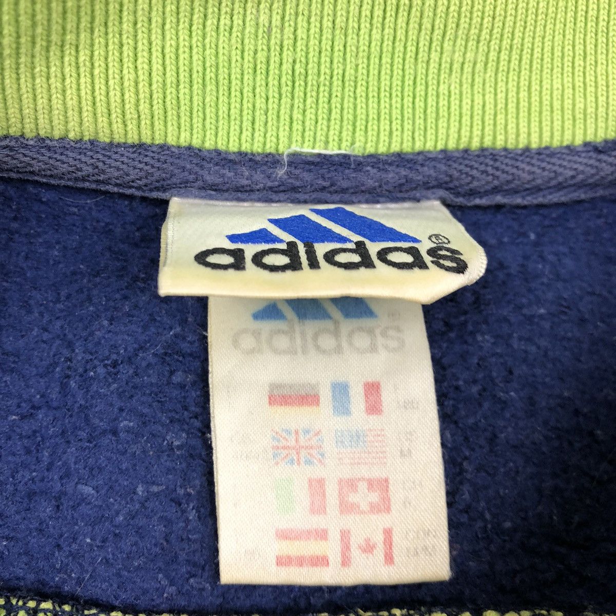 Adidas Vintage Adidas Blue Sweatshirt Big logo Size US L / EU 52-54 / 3 - 7 Thumbnail