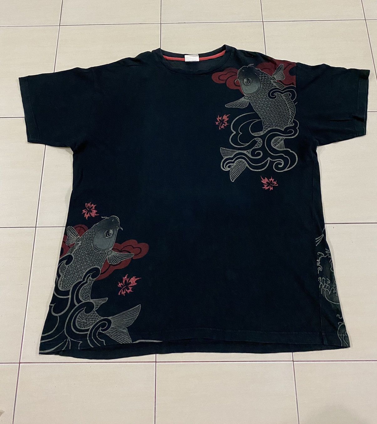 Japanese Brand Japanese tradition X Koi Fish Sukajan Overprint t shirt Size US XXL / EU 58 / 5 - 8 Thumbnail
