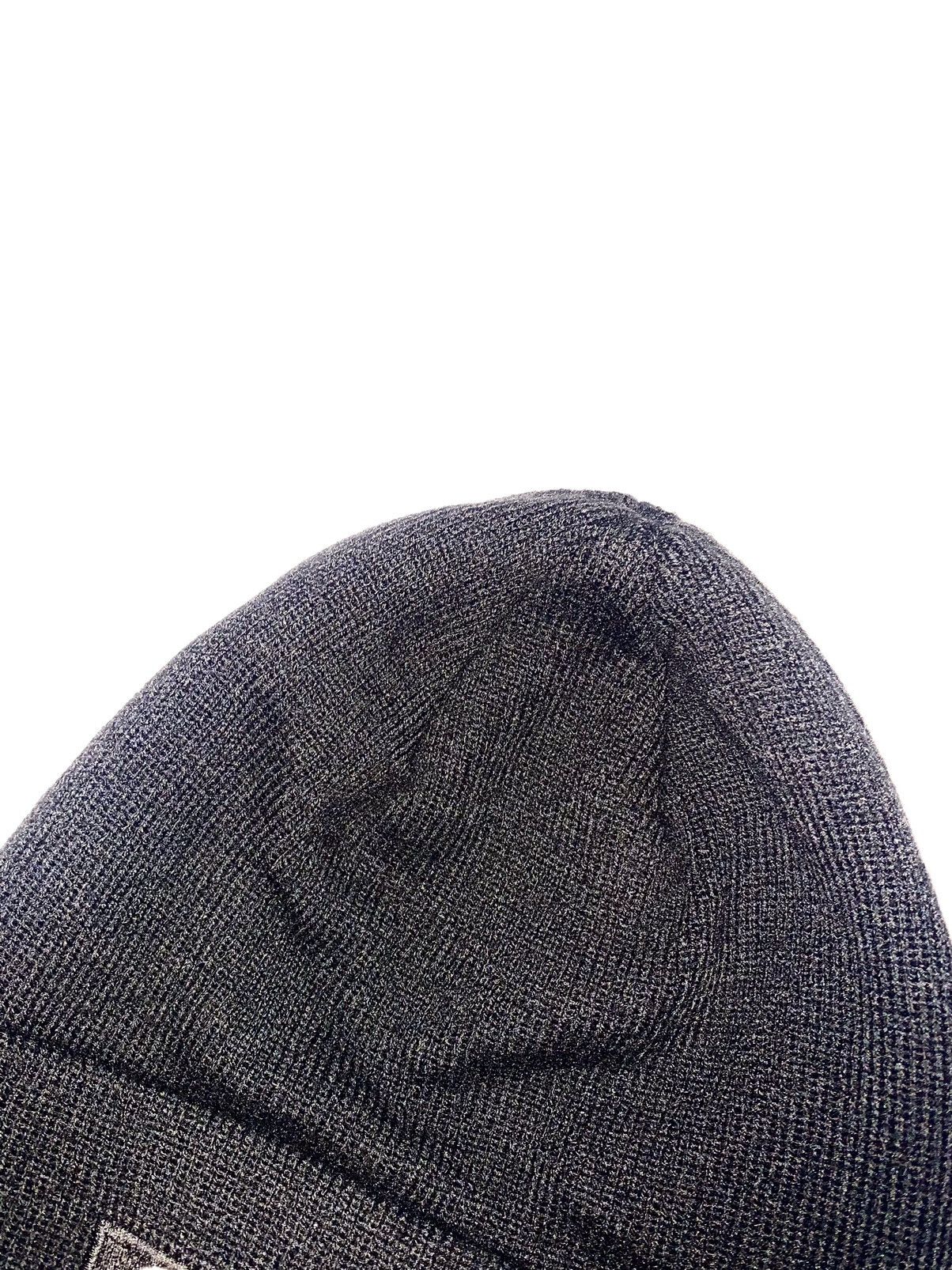 New Era × Supreme Box Logo Beanie Black Size ONE SIZE - 3 Thumbnail