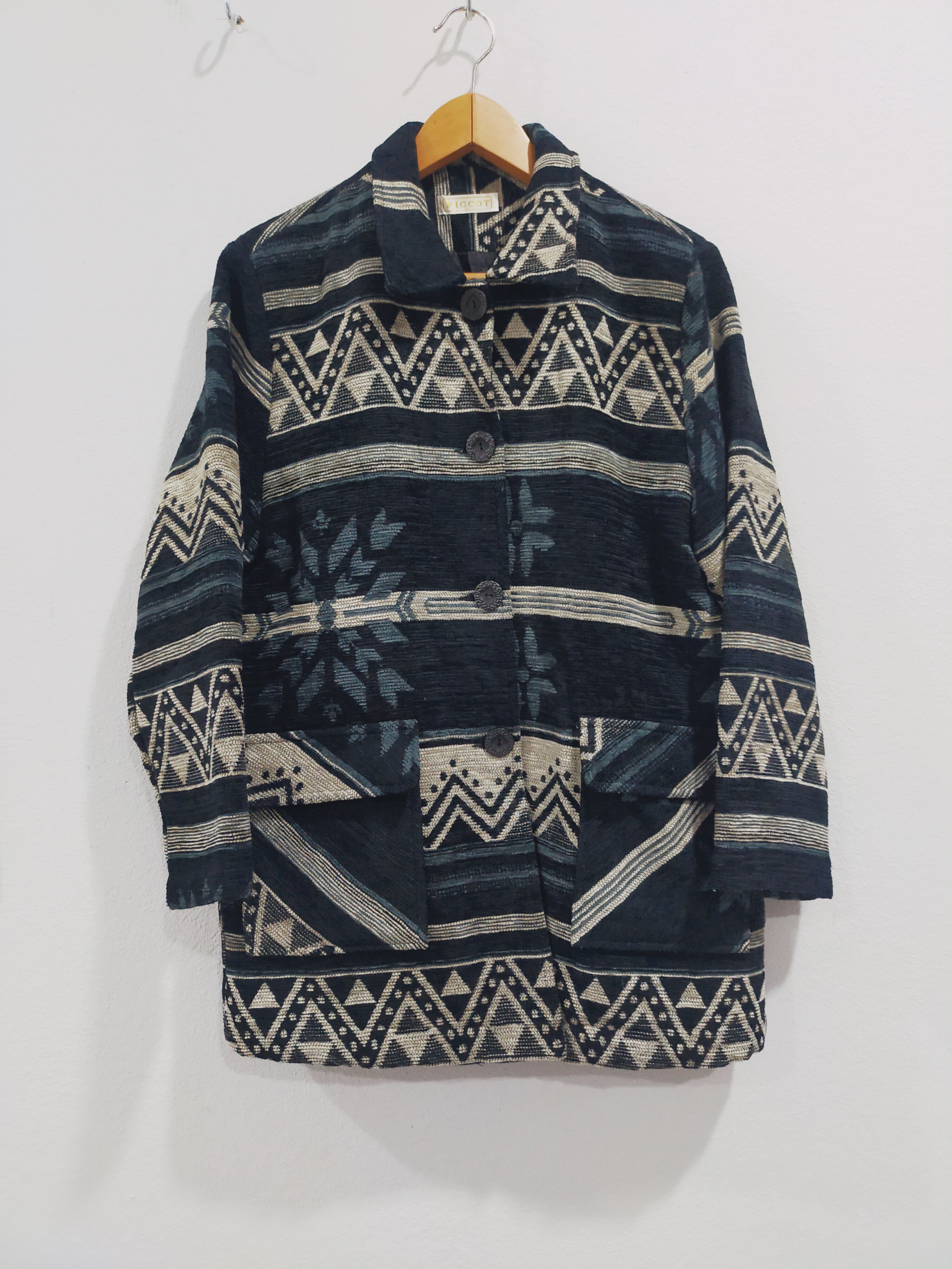 PICCOT FULLPRINT NATIVE STYLE BUTTON COAT