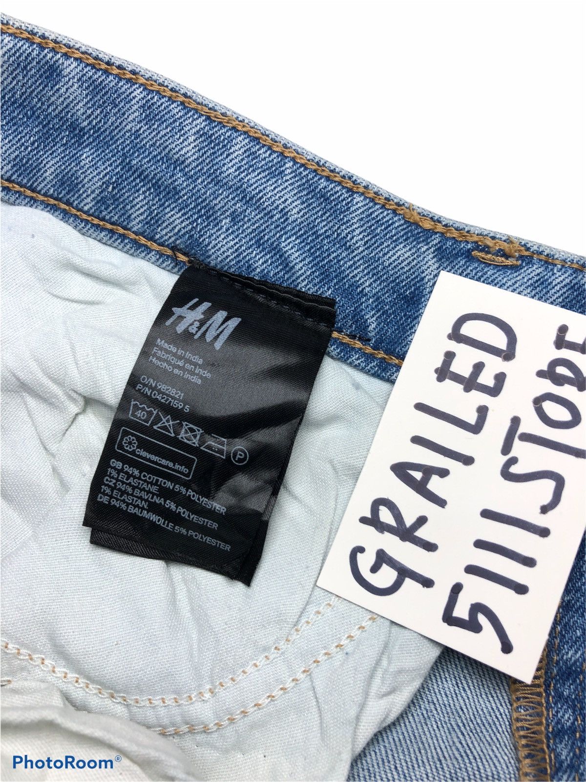 H&M Distressed Skinny Low Waist by &Denim Size US 32 / EU 48 - 5 Thumbnail