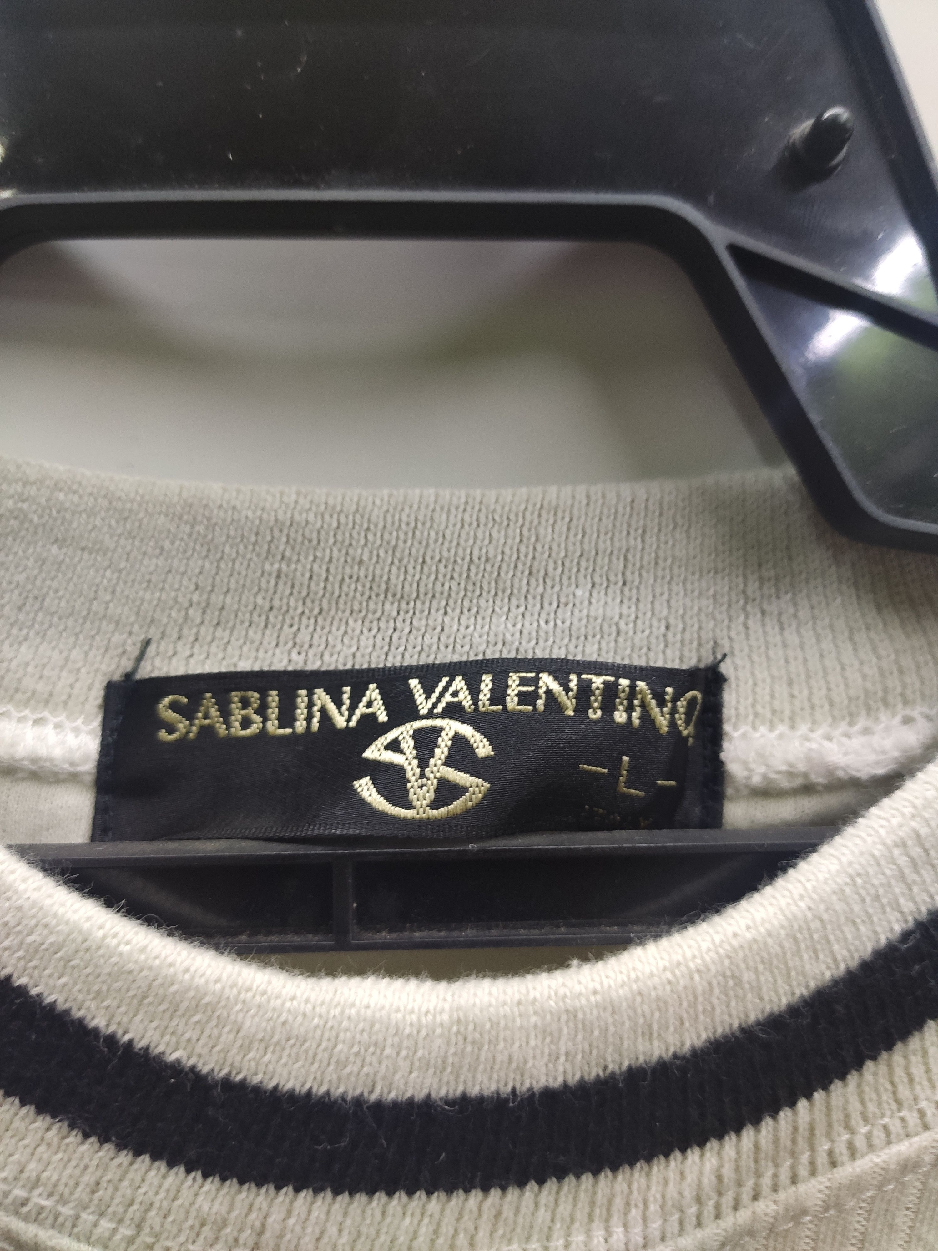 Vintage 🔥 Vintage Sablina Valentino t shirt embroidery Size US M / EU 48-50 / 2 - 4 Thumbnail