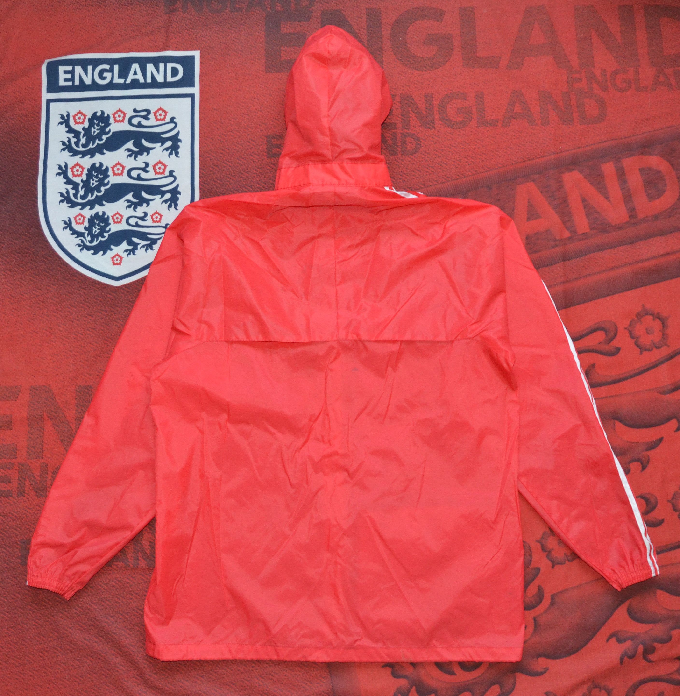 Adidas × Vintage Vintage Adidas Windbreaker Lightweight Jacket/Bag MadeTunis Size US L / EU 52-54 / 3 - 11 Thumbnail