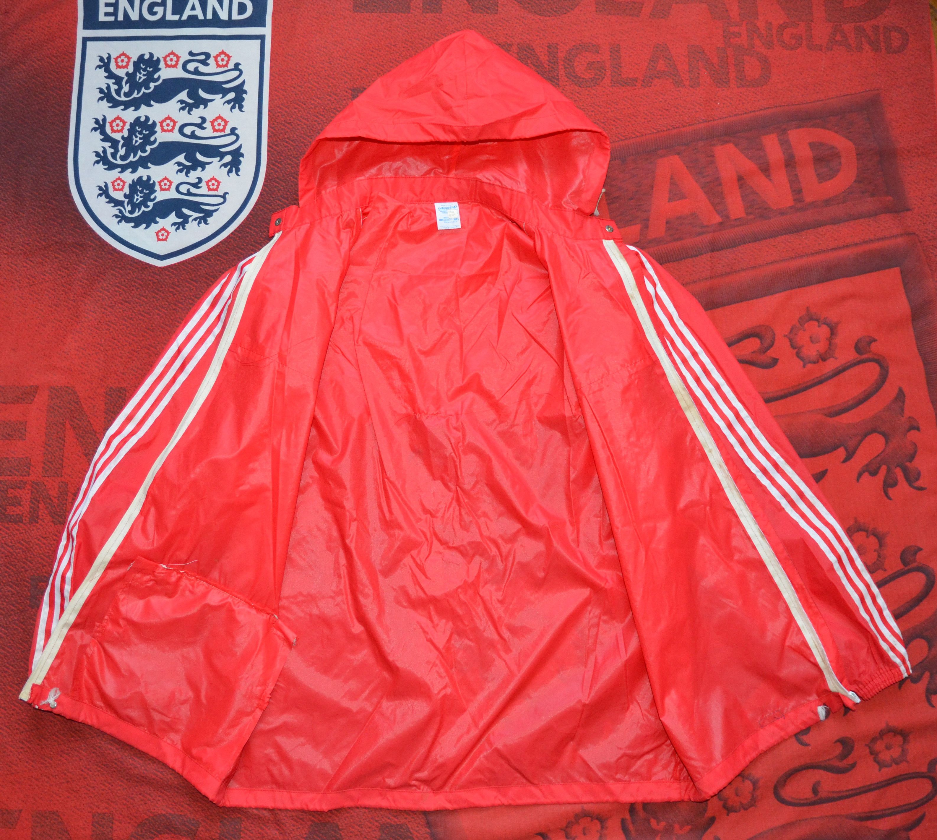 Adidas × Vintage Vintage Adidas Windbreaker Lightweight Jacket/Bag MadeTunis Size US L / EU 52-54 / 3 - 7 Thumbnail
