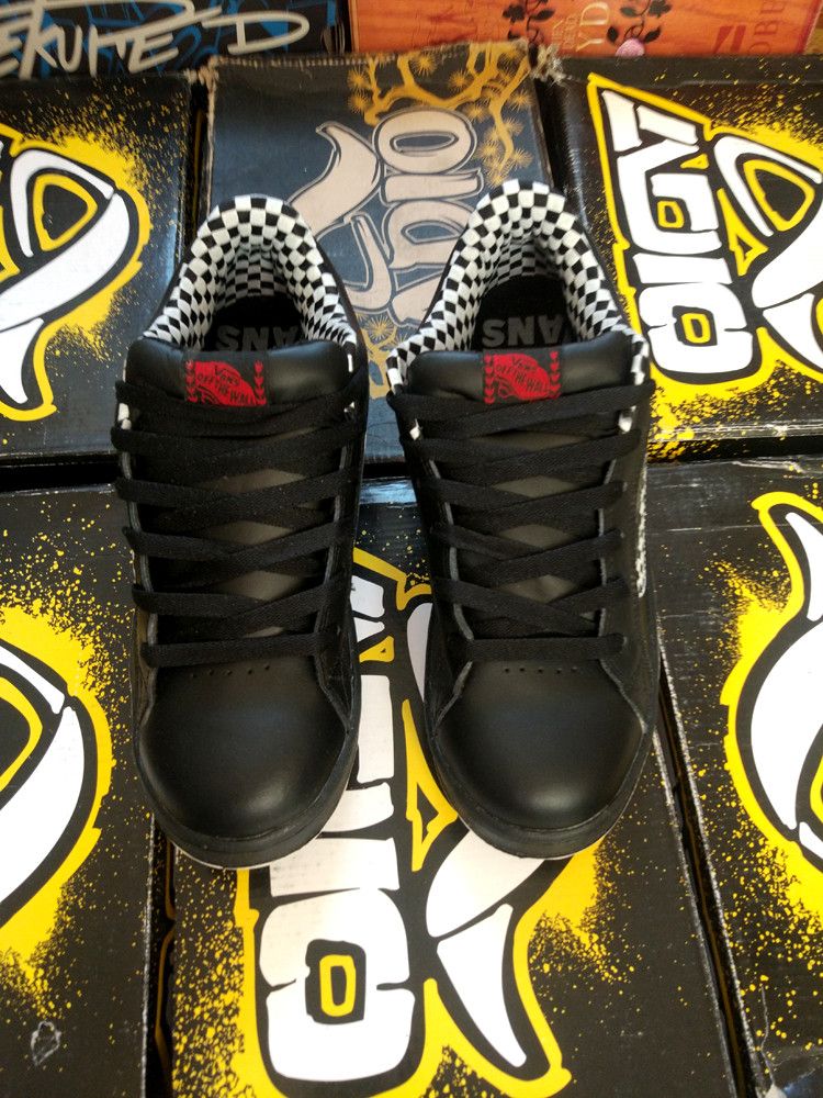 Vans × Vintage × Vintage Shoe Co. Vans - vintage model of the early 2000s Size US 11 / EU 44 - 2 Thumbnail