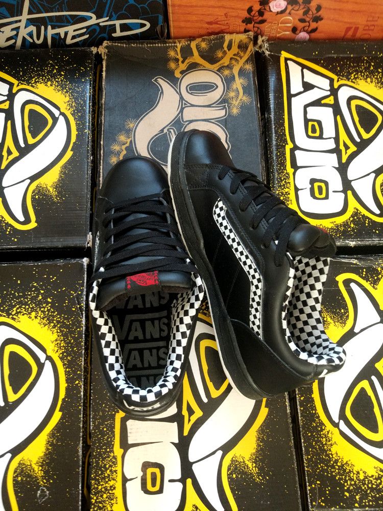 Vans × Vintage × Vintage Shoe Co. Vans - vintage model of the early 2000s Size US 11 / EU 44 - 5 Thumbnail