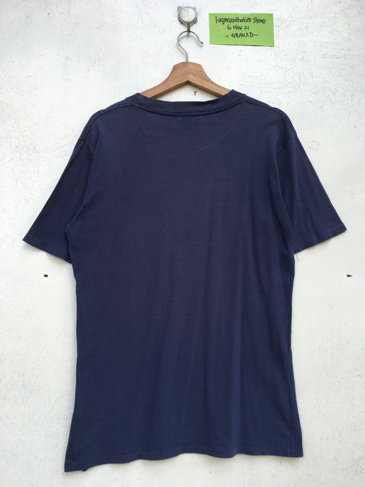 Hysteric Glamour Rare Vintage 90s Hysteric Glamour Biglogo Spellout Tshirt Size US M / EU 48-50 / 2 - 12 Thumbnail