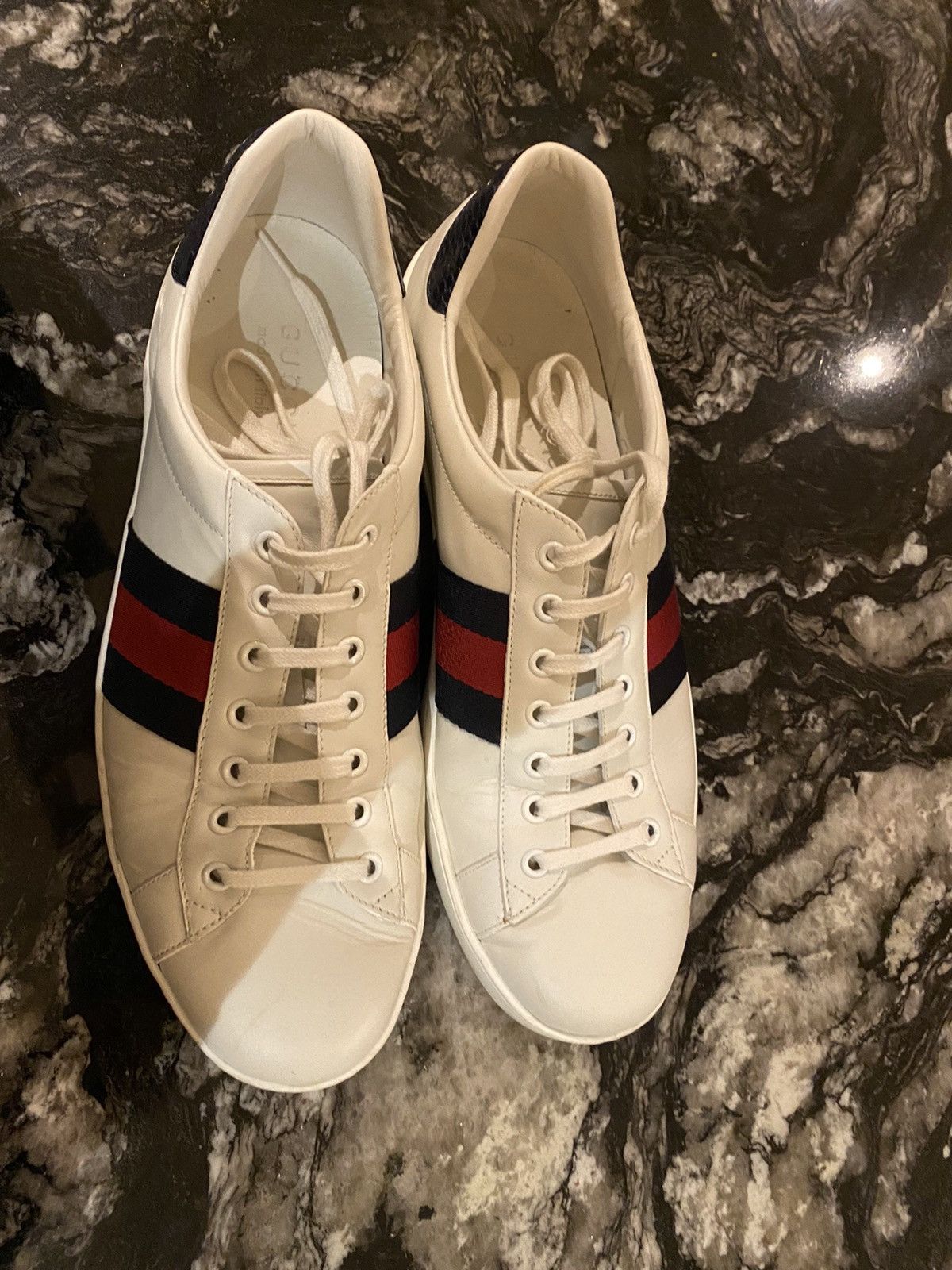 Gucci ace crocodile outlet