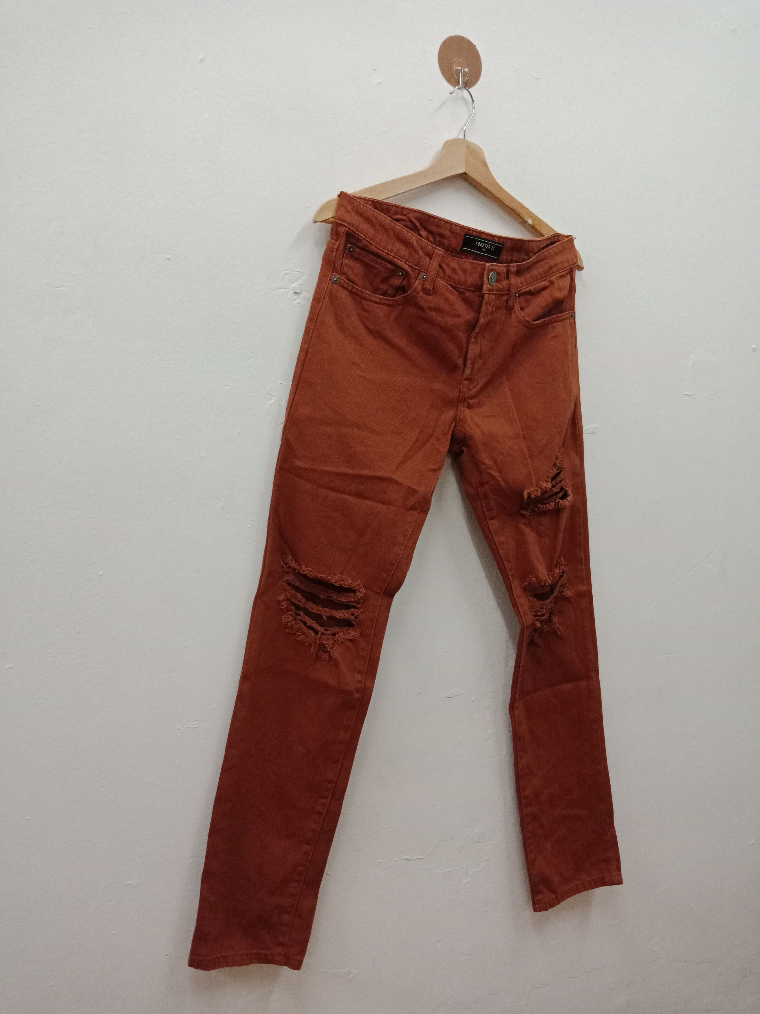 Forever 21 Forever 21 Brown Distressed Shredded Size US 32 / EU 48 - 4 Thumbnail