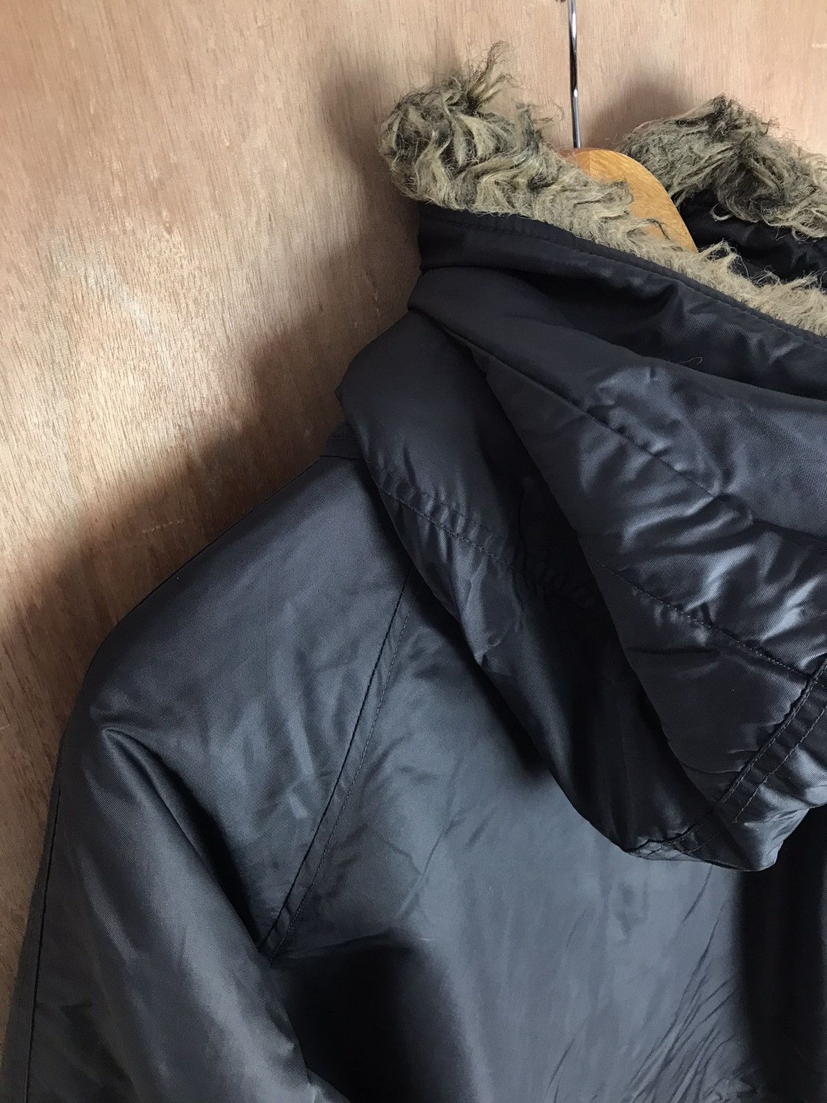 Vintage Vintage Flying Jacket Virgin Voyage Fur Hoodie Bomber Jacket Size US L / EU 52-54 / 3 - 11 Thumbnail