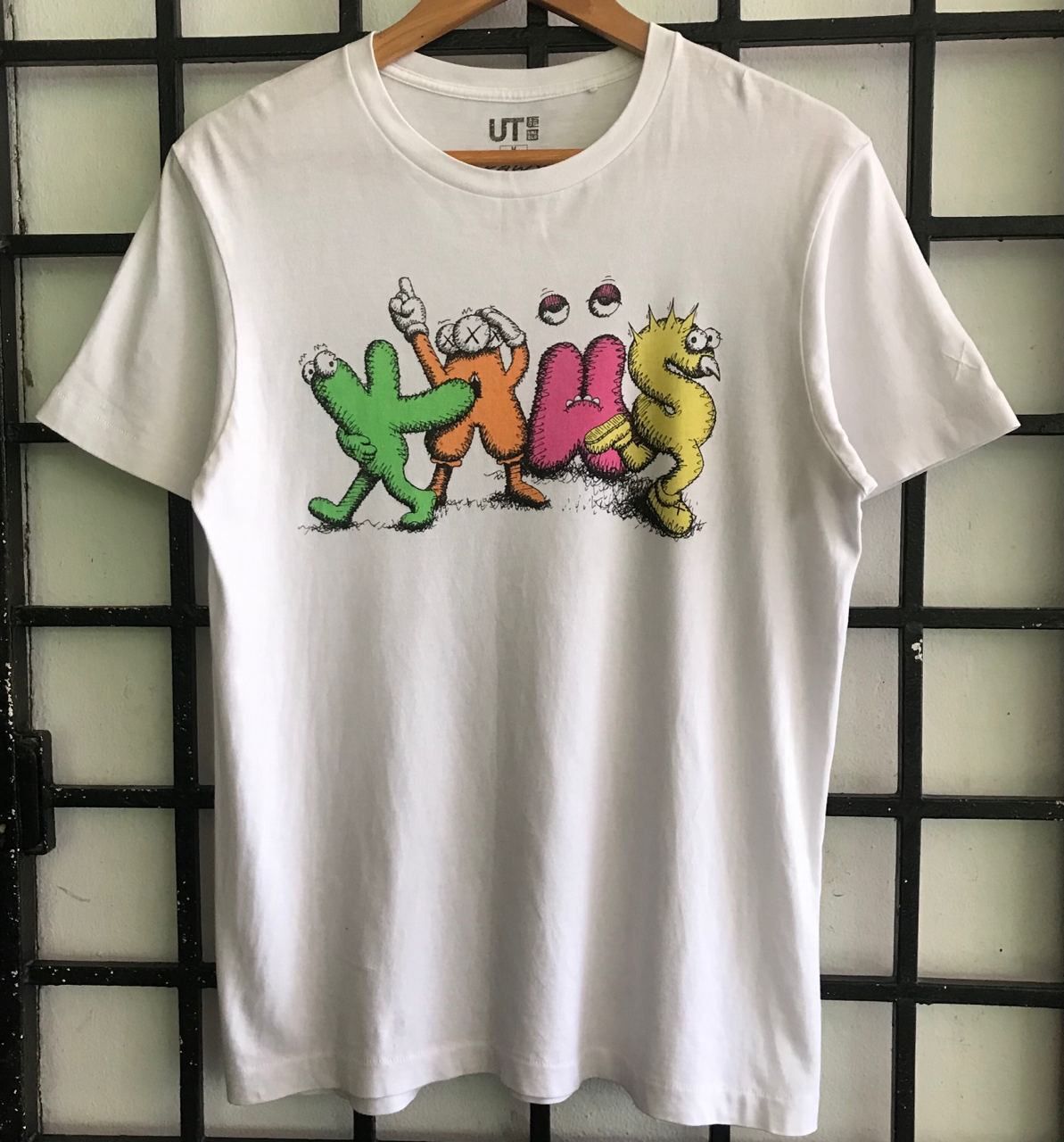 Kaws × Vintage 💣 OFFER Vtg 90's KAWS X NIKE Big Design T-shirt Size US M / EU 48-50 / 2 - 1 Thumbnail