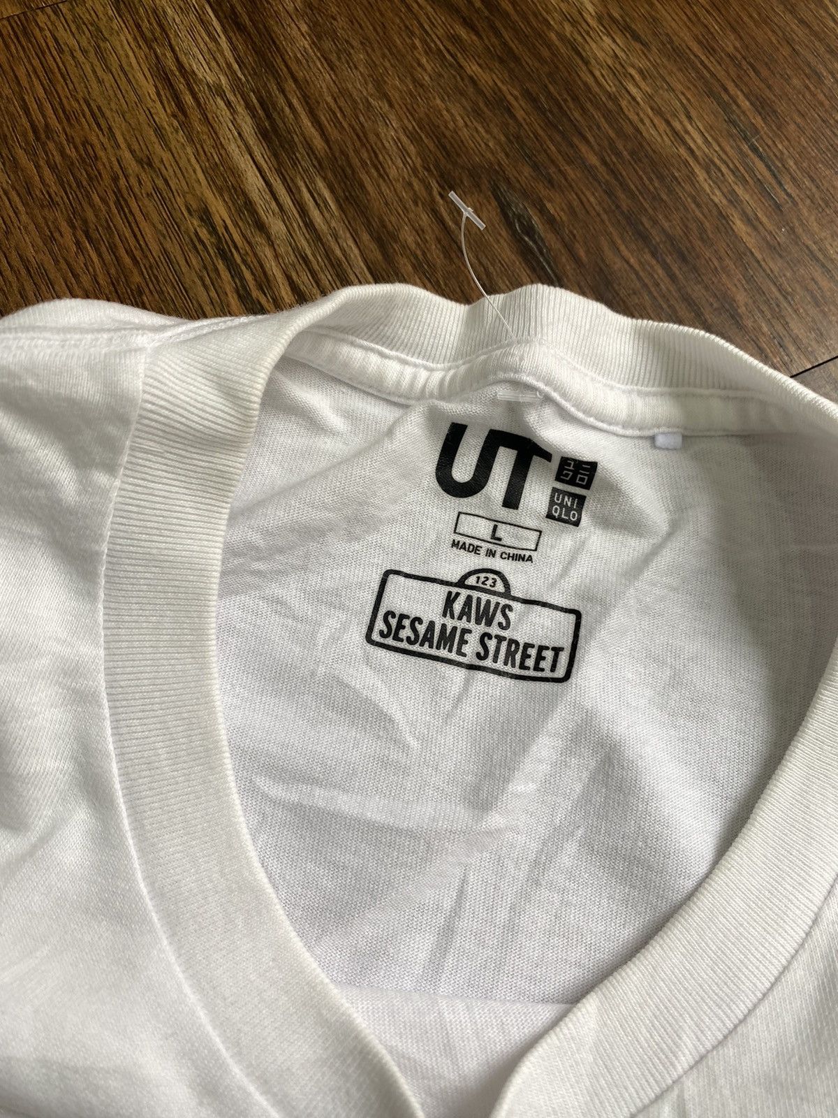 Cartoon Network × Japanese Brand × Kaws Kaws Uniqlo Sesame Street Companion Trash Can Tee Size US L / EU 52-54 / 3 - 3 Thumbnail