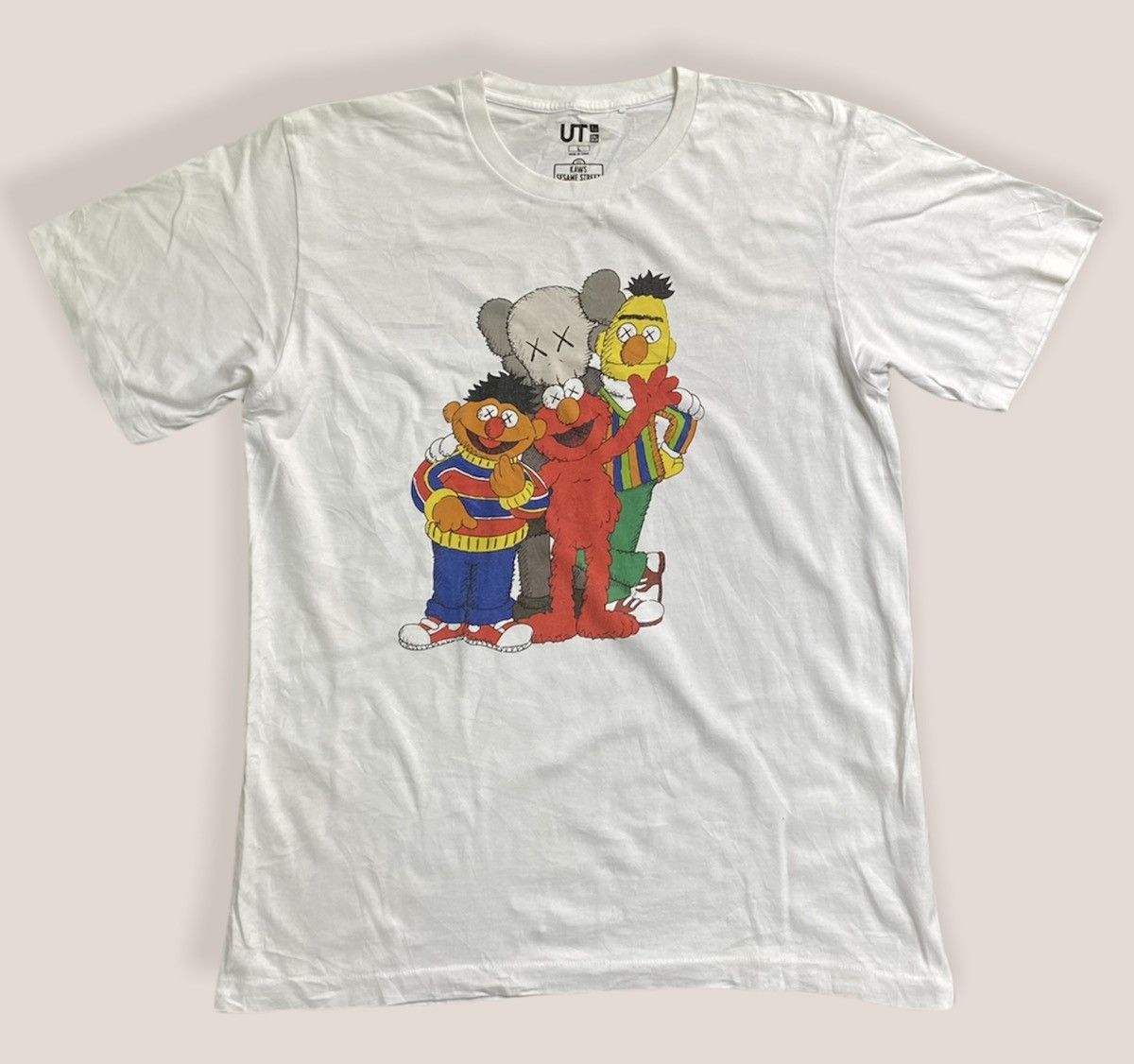 Cartoon Network × Japanese Brand × Kaws Kaws Uniqlo Sesame Street Companion Trash Can Tee Size US L / EU 52-54 / 3 - 1 Thumbnail