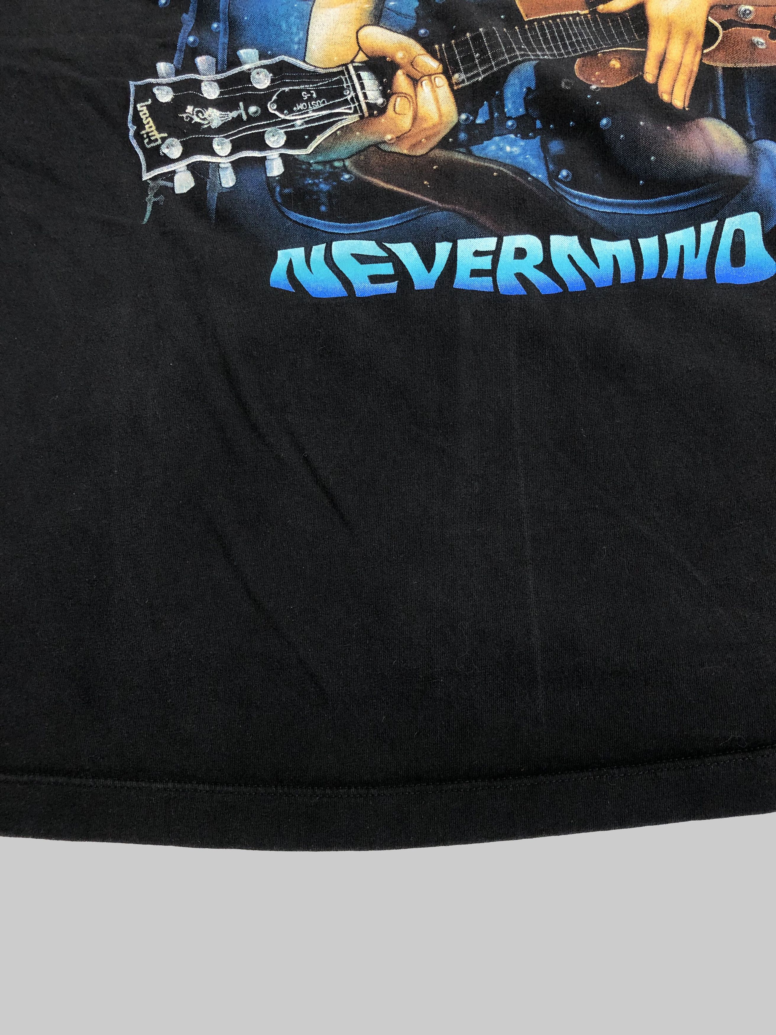 Band Tees Vintage Nirvana Nevermind (Kurt Cobain Pearl Jam Foo Blink) Size US XL / EU 56 / 4 - 8 Thumbnail
