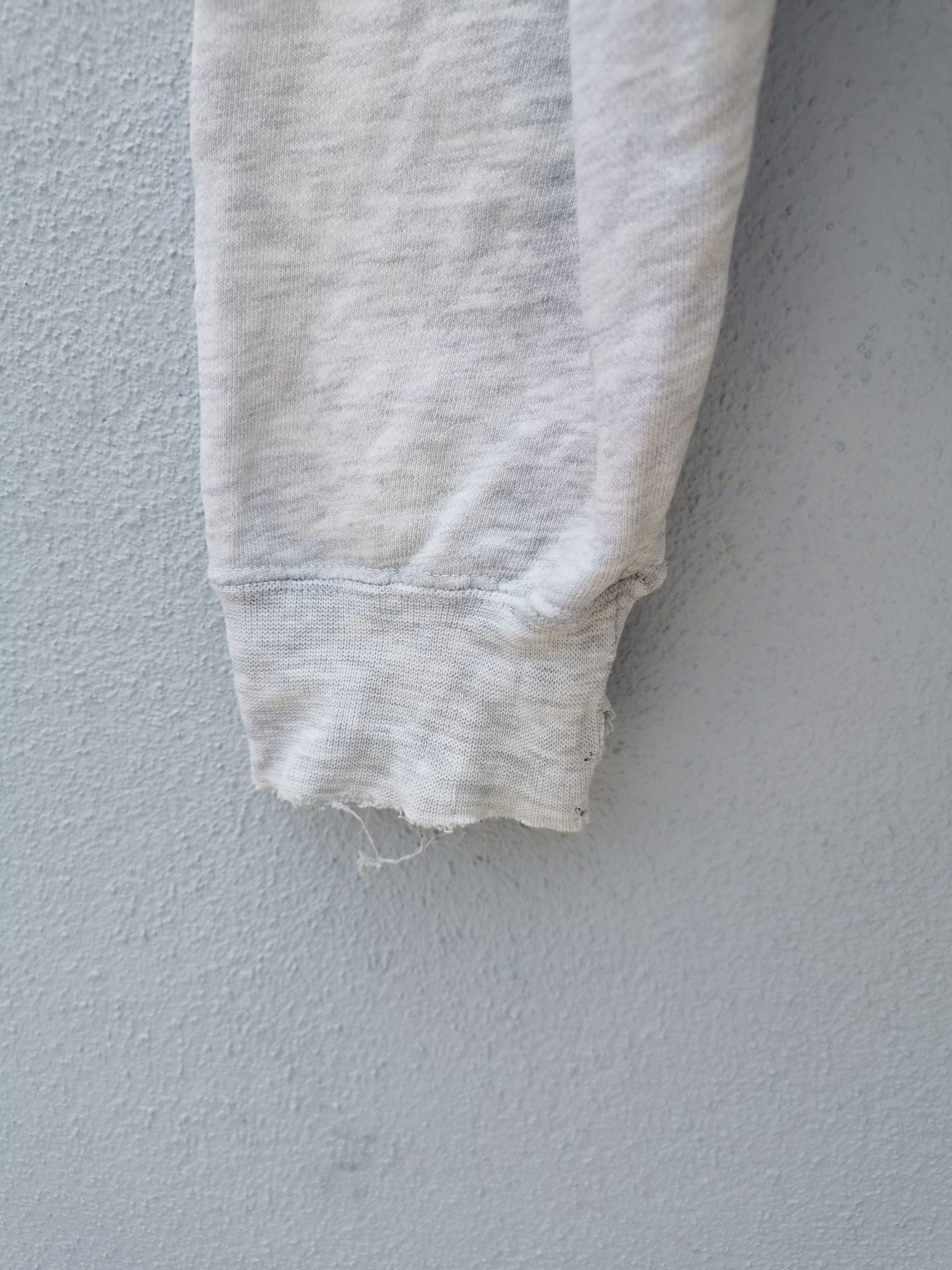 Nike × Nike ACG × Vintage Vintage 00's Distressed Nike Crewneck Sweatshirt Size US M / EU 48-50 / 2 - 5 Thumbnail
