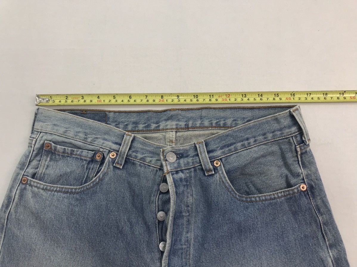 Levi's Vintage Levis 501 sun faded Size US 34 / EU 50 - 7 Thumbnail