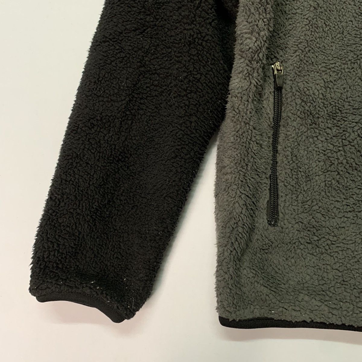 New Balance Vintage NB New Balance Small Logo Fleece Zip Ups Sweater Size US L / EU 52-54 / 3 - 3 Thumbnail