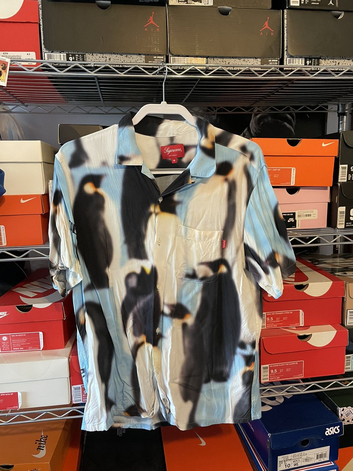 Supreme Supreme Penguins Rayon s/s Shirt M | Grailed